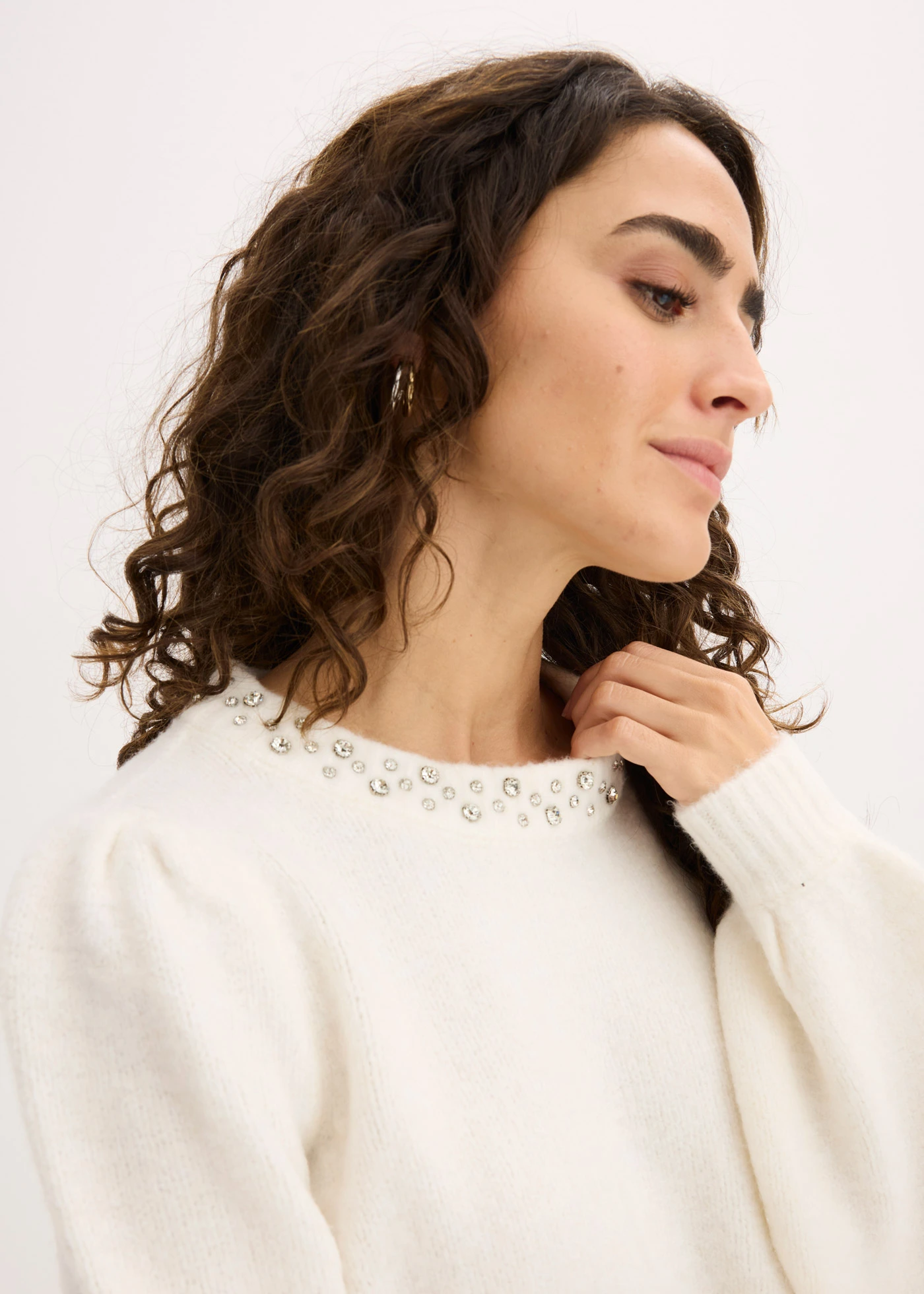 Sweter • biel wełny • sklep bonprix