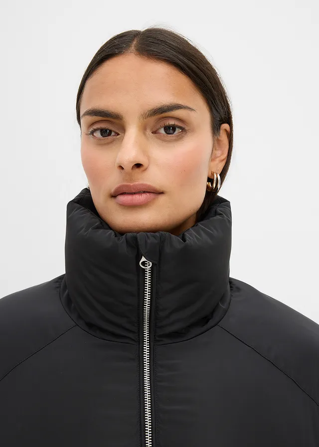 Wijde jas • zwart • product-page.page-title-suffix