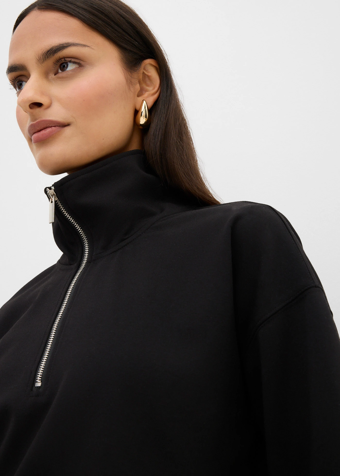 Troyer viszkóz-keverékből • fekete • bonprix áruház