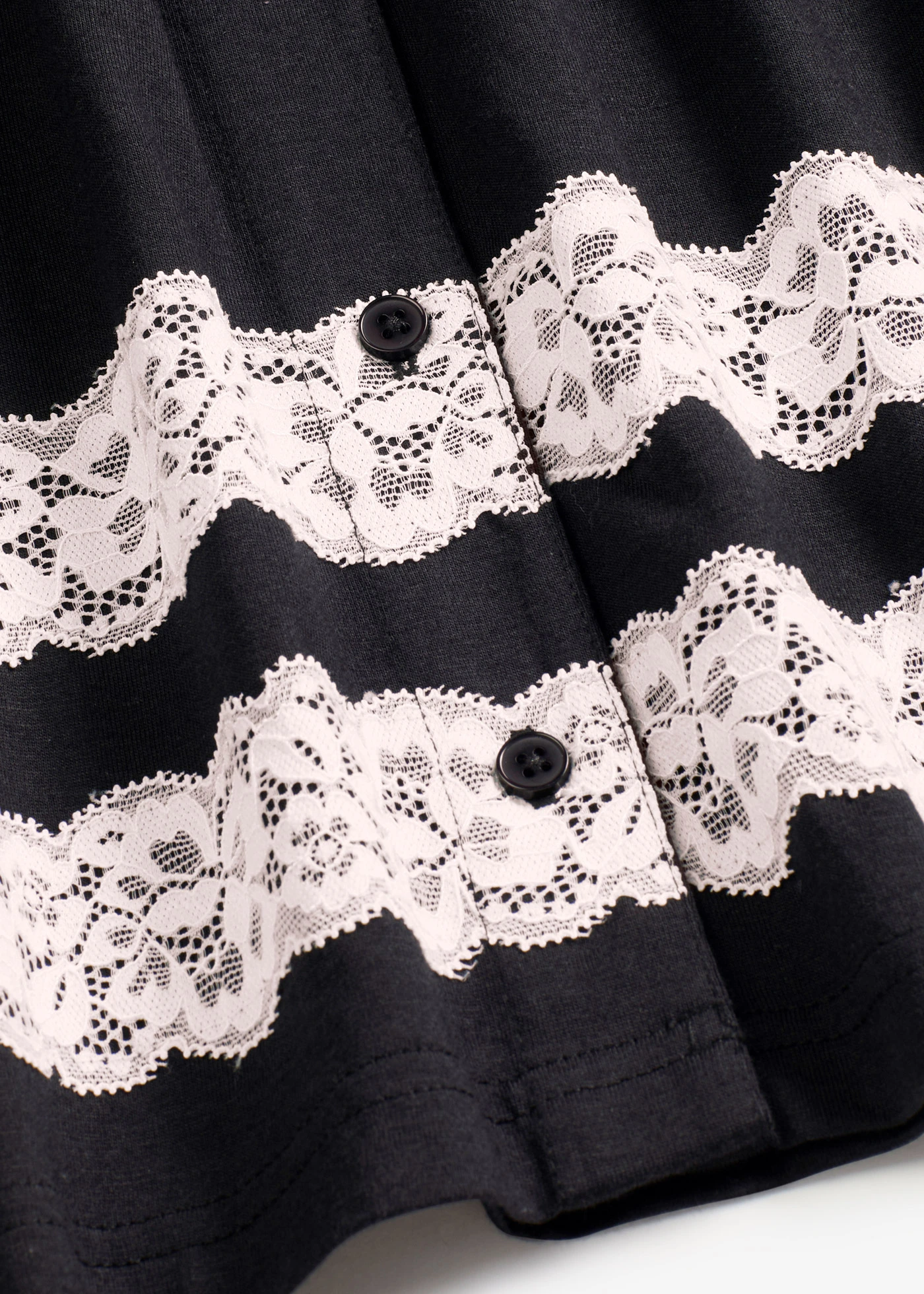 Pijama din material moale cu viscoză • negru/ecru • magazin bonprix