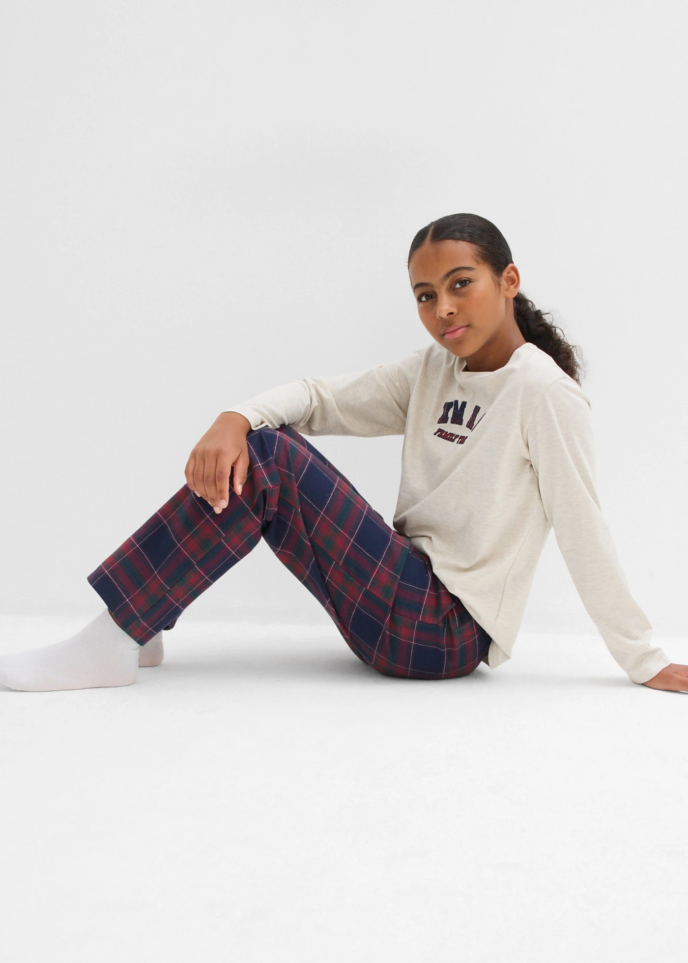 Pyjama voor kinderen met flanellen broek van zacht katoen (2-dlg. set) • ecru gemêleerd-donkerblauw geruit • bonprix online shop