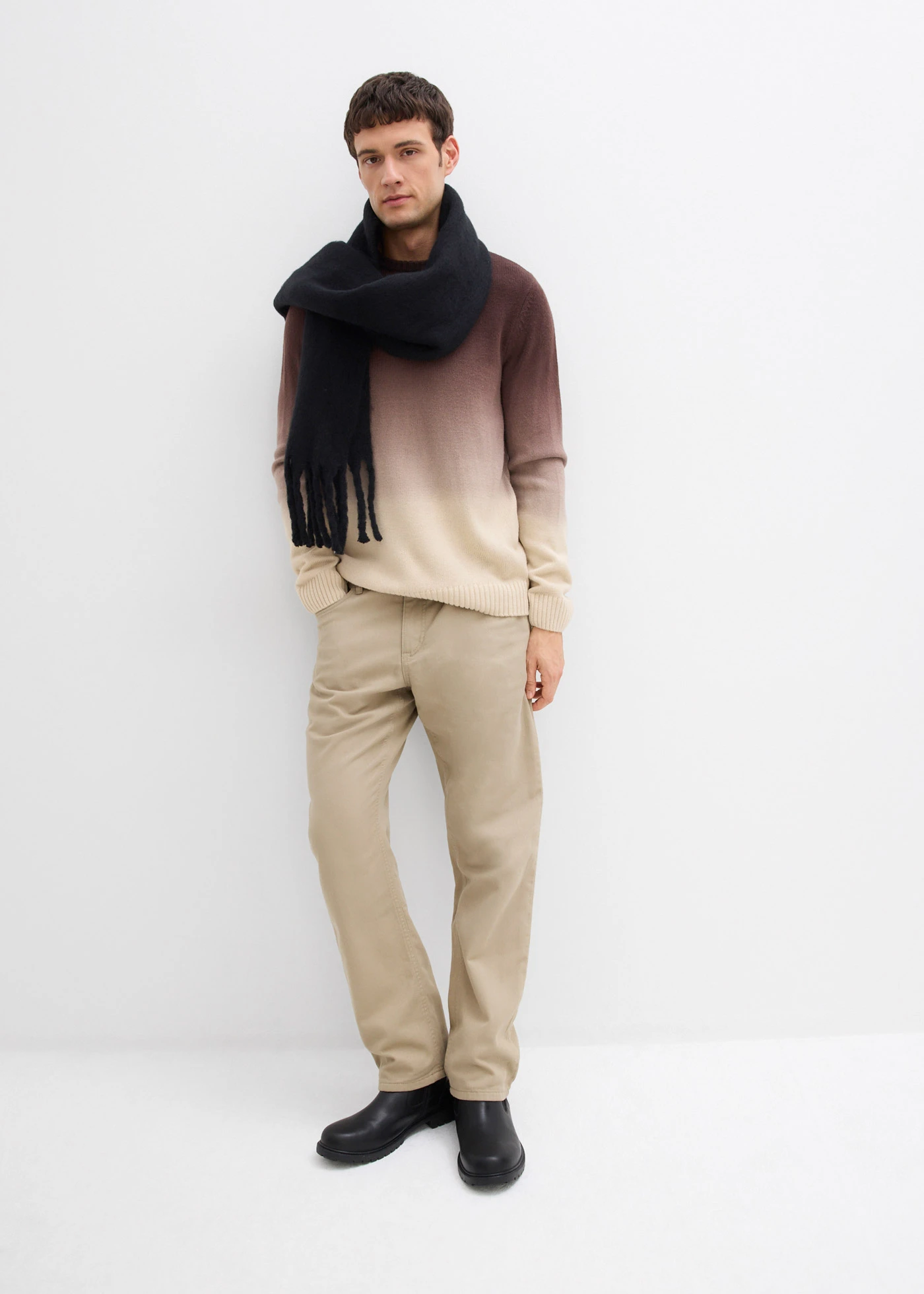 Fijn gebreide trui met kleurverloop • donkerbruin/lichtsand • bonprix online shop