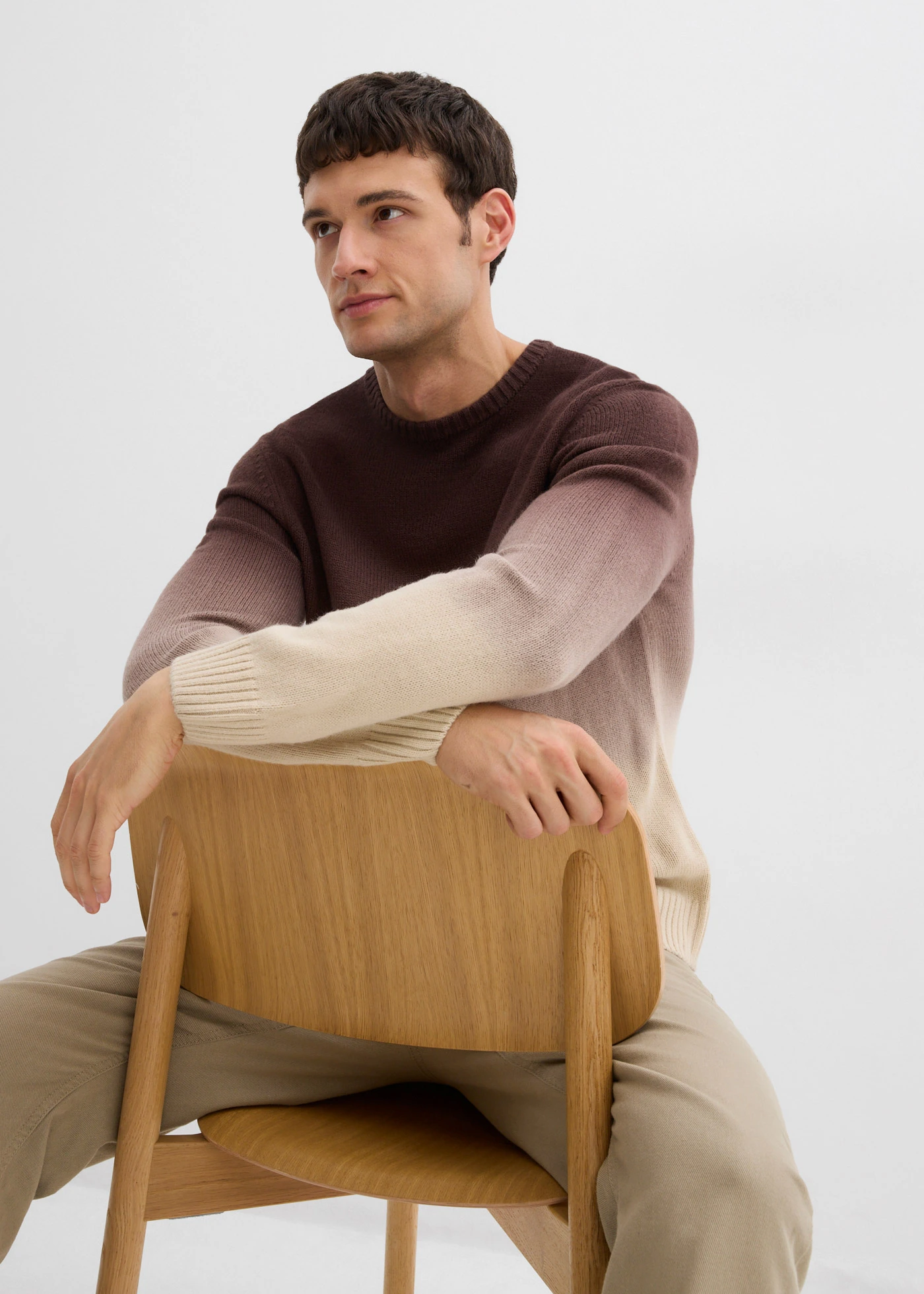 Fijn gebreide trui met kleurverloop • donkerbruin/lichtsand • bonprix online shop