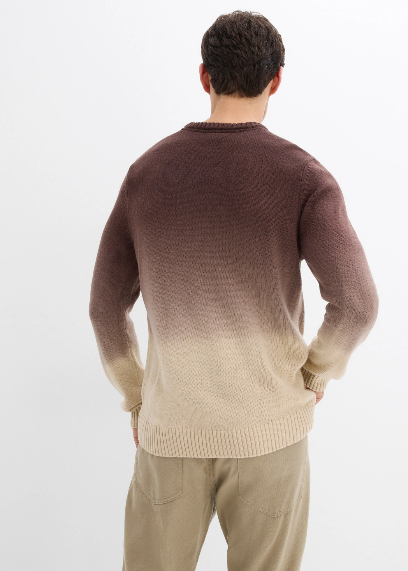 Fijn gebreide trui met kleurverloop • donkerbruin/lichtsand • bonprix online shop