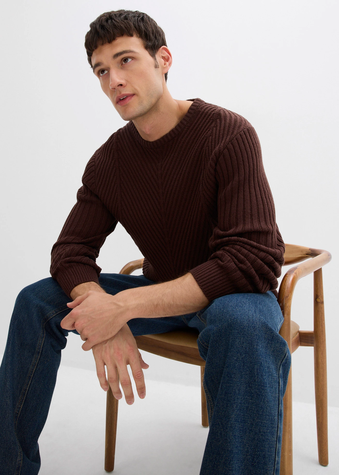 Bordás pulóver pamut keverékből • sötétbarna • bonprix áruház