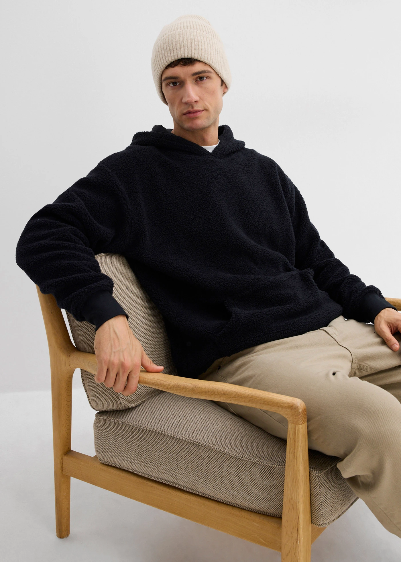 Mikina z medvídkového flísu, s bavlněnou podšívkou, Loose Fit • černá • bonprix obchod