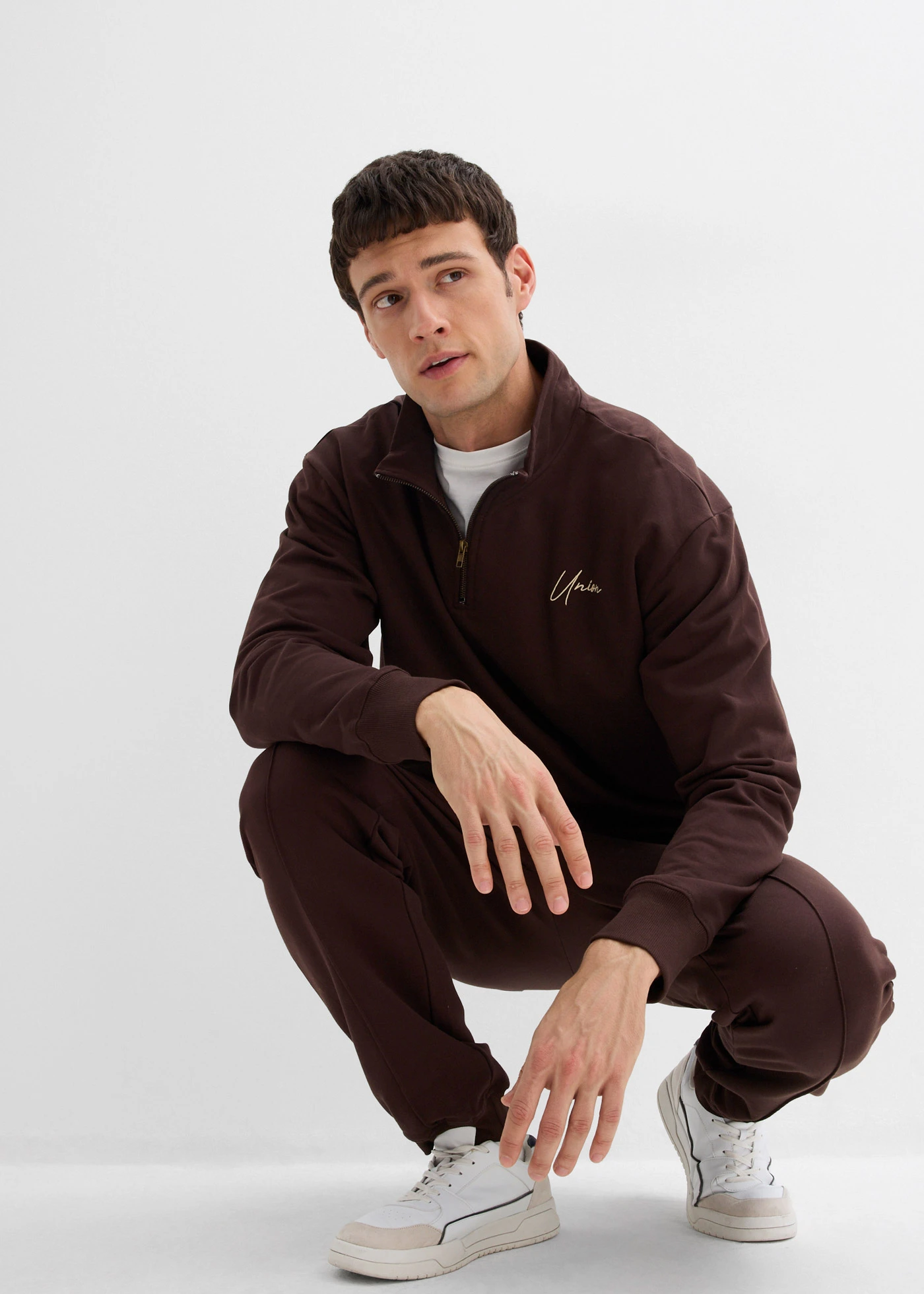 Joggingpak (2-dlg. set) • donkerbruin • bonprix online shop