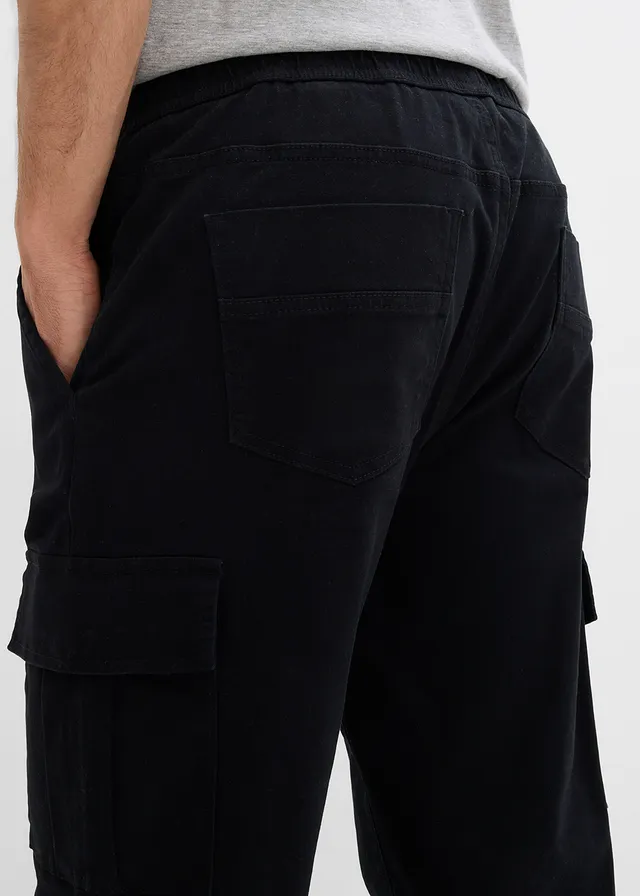 Pantalon jogger chaud et loose, fuselé • noir • product-page.page-title-suffix