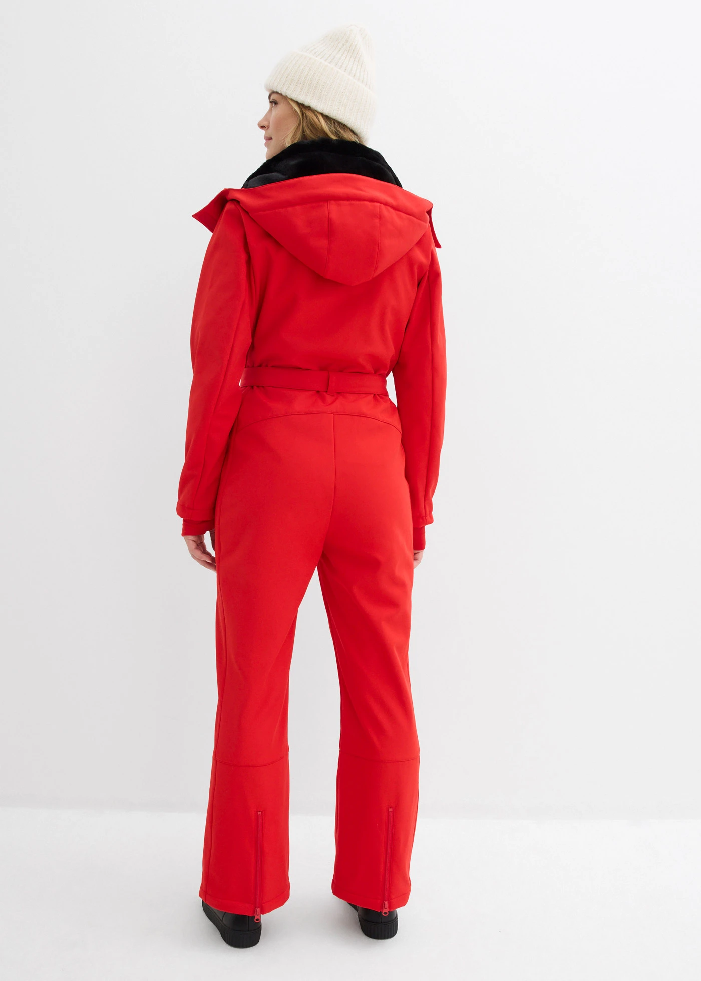 Combinaison de ski rembourrée en softshell déperlant • rouge lave • Boutique bonprix