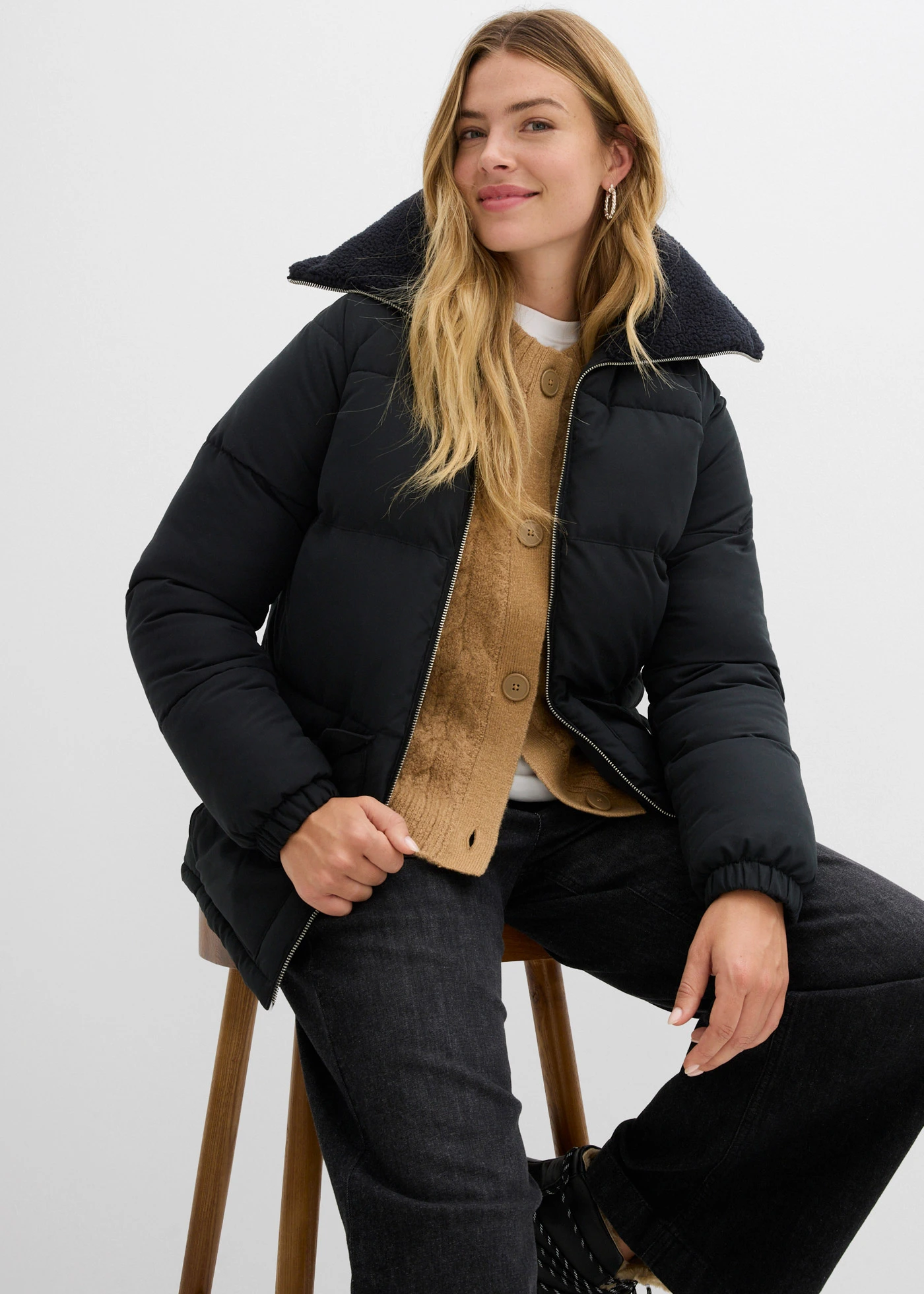 Geacă matlasată cu guler din material teddy • negru • magazin bonprix