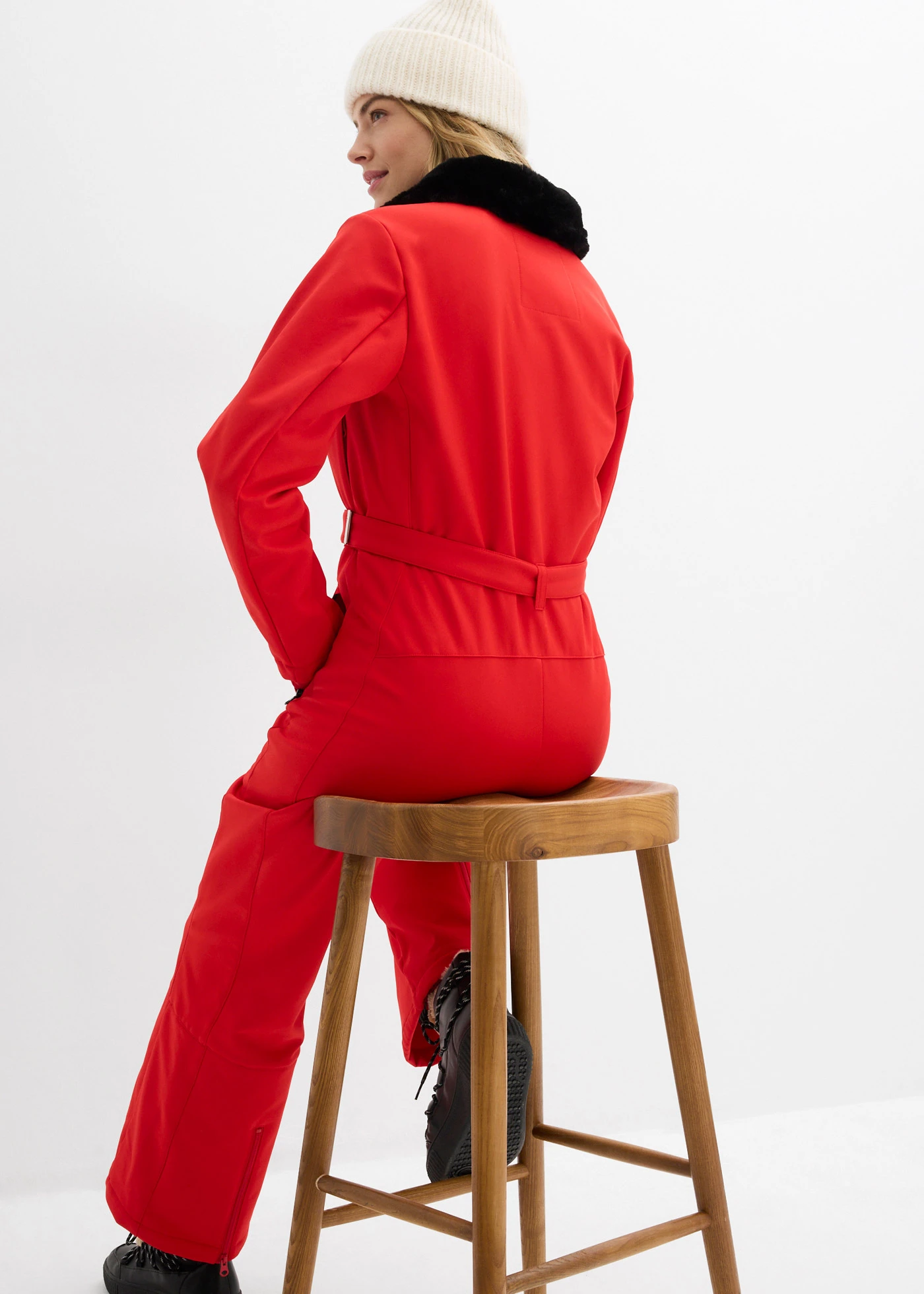 Combinaison de ski rembourrée en softshell déperlant • rouge lave • Boutique bonprix