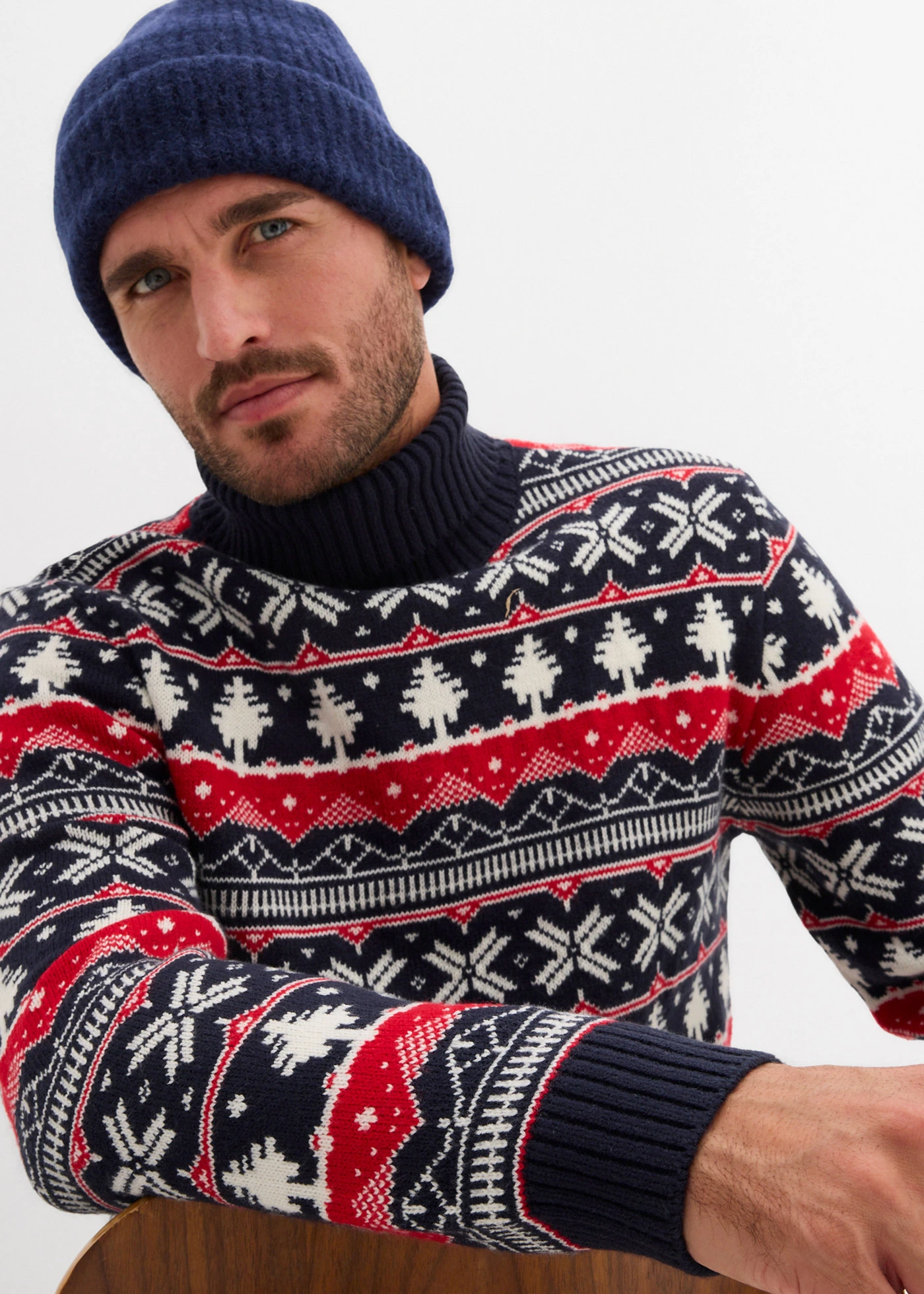 Svetr s norským vzorem a rolákovým límcem • tmavě modrá • bonprix obchod