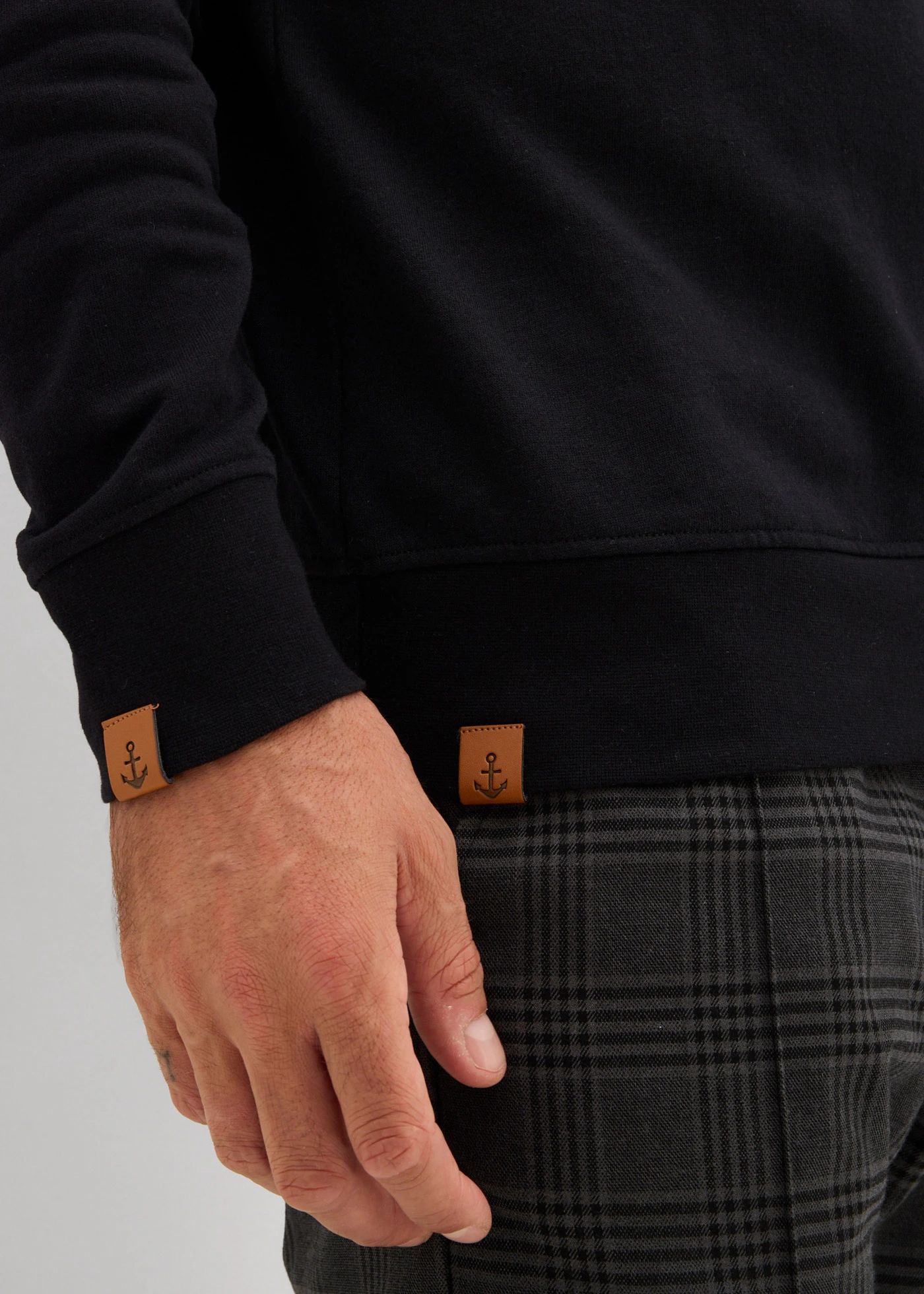 Sweat col châle 100% coton • noir • Boutique bonprix