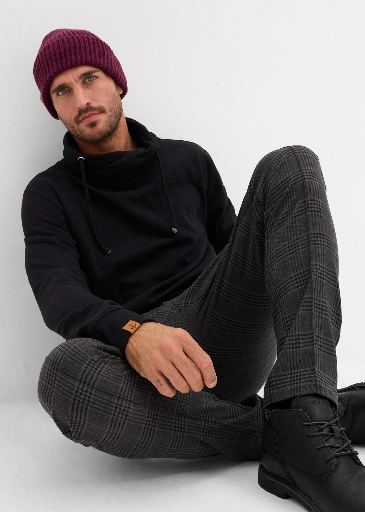 Sweat col châle 100% coton • noir • Boutique bonprix