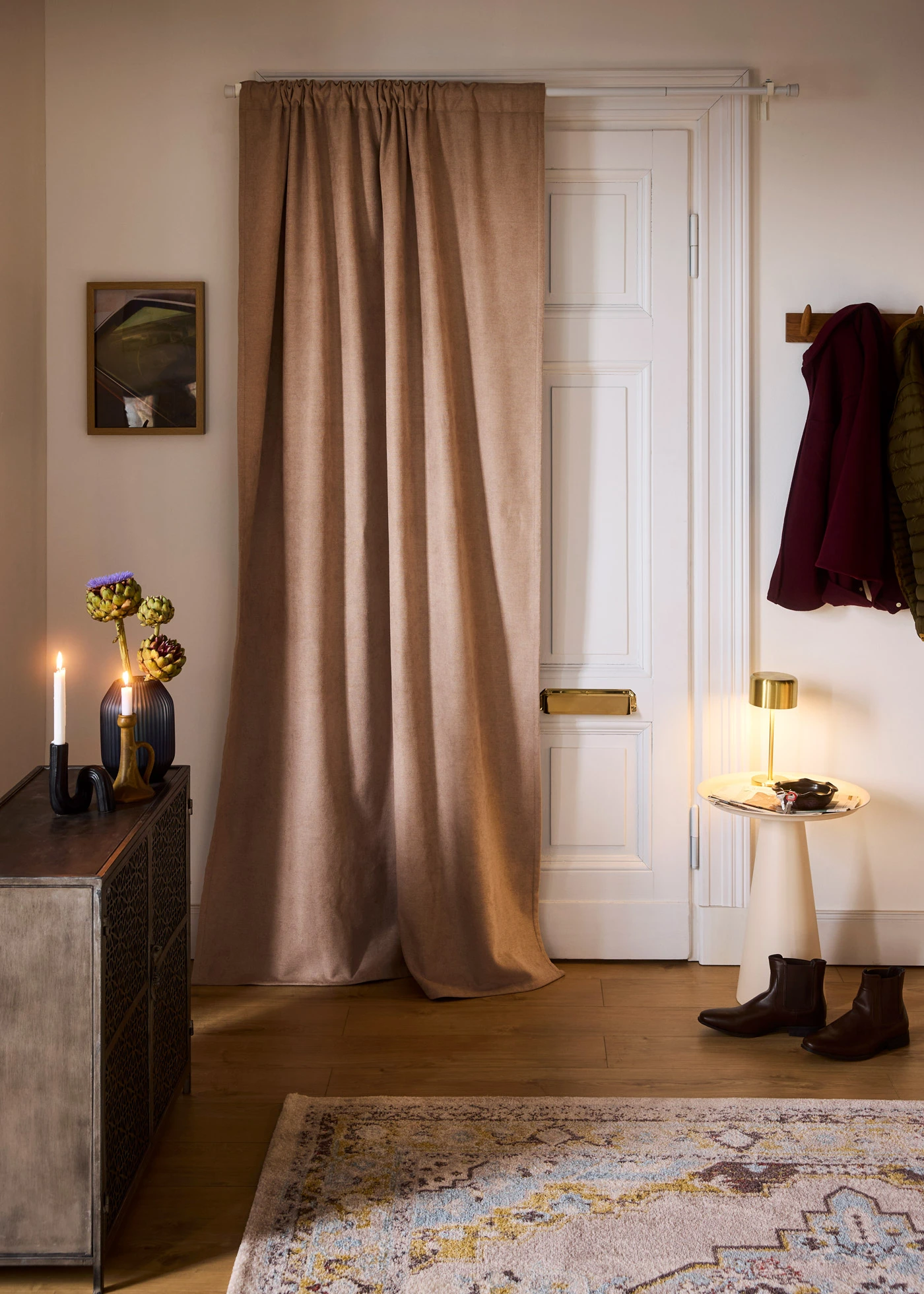 Rideau thermique avec verso en polaire noire (1 pce) • beige • Boutique bonprix