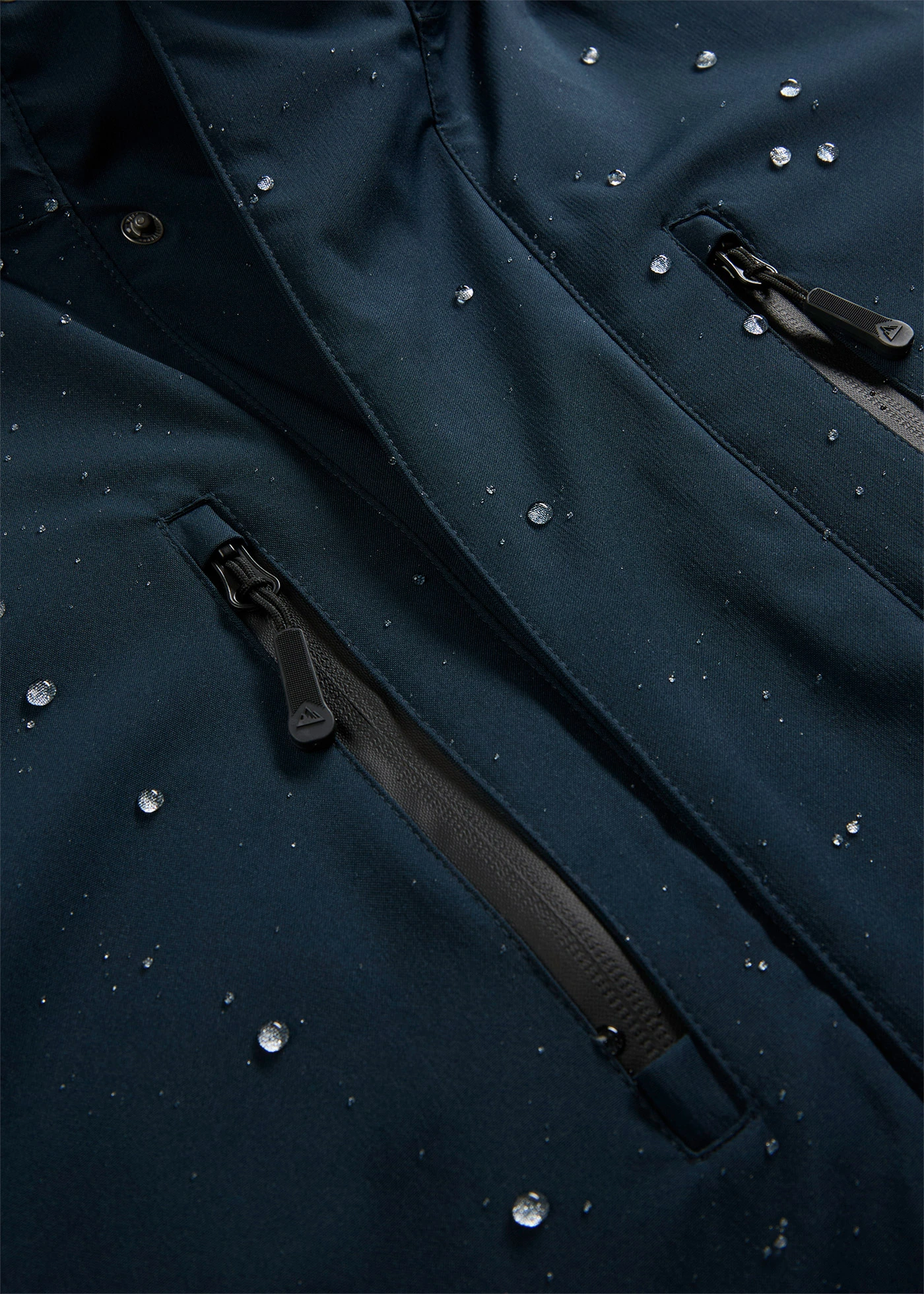 Waterdichte, gewatteerde outdoor jas met windvanger • donkerblauw • bonprix online shop