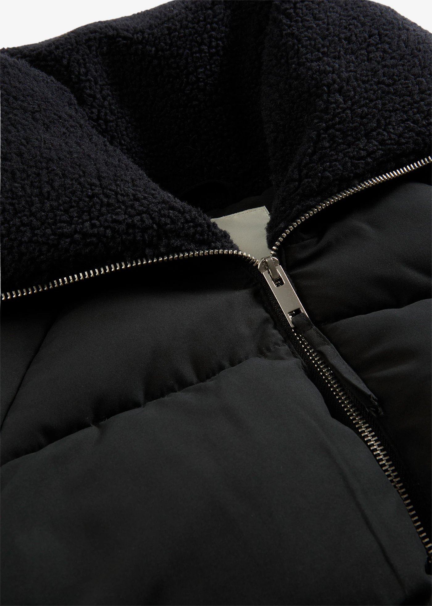 Geacă matlasată cu guler din material teddy • negru • magazin bonprix