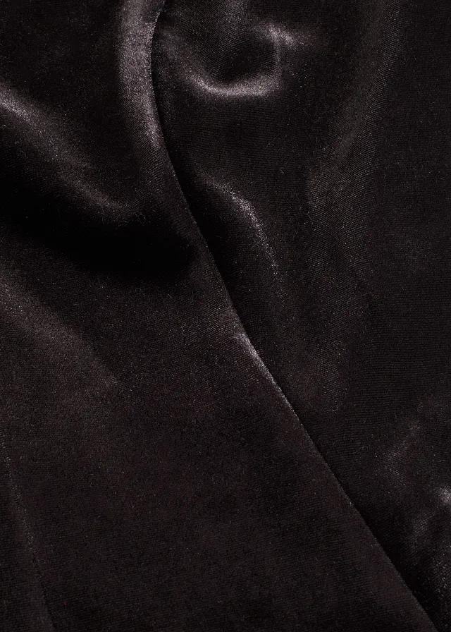 Robe courte en velours doux • noir • product-page.page-title-suffix