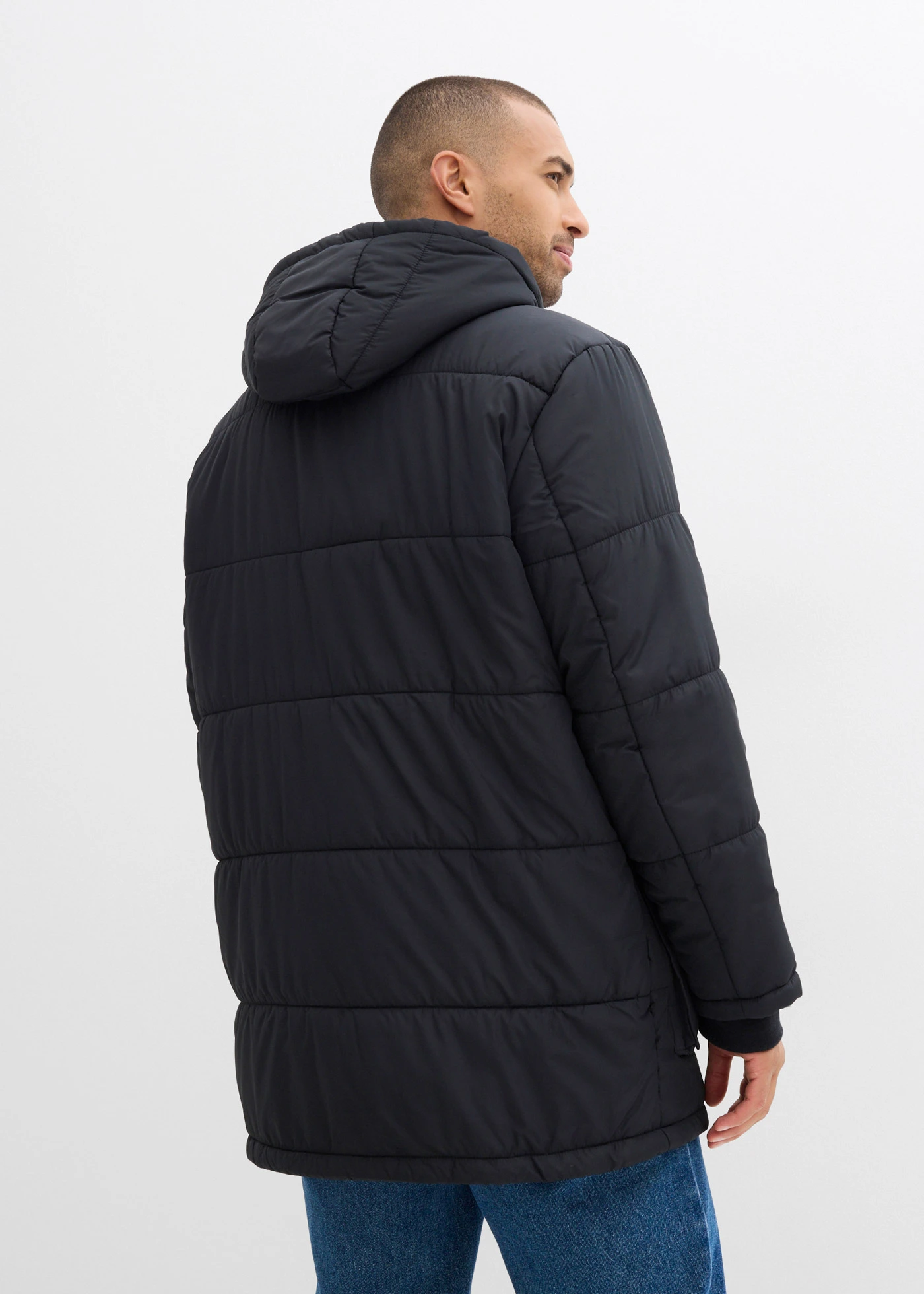 Parka rembourrée avec poches plaquées • noir • Boutique bonprix
