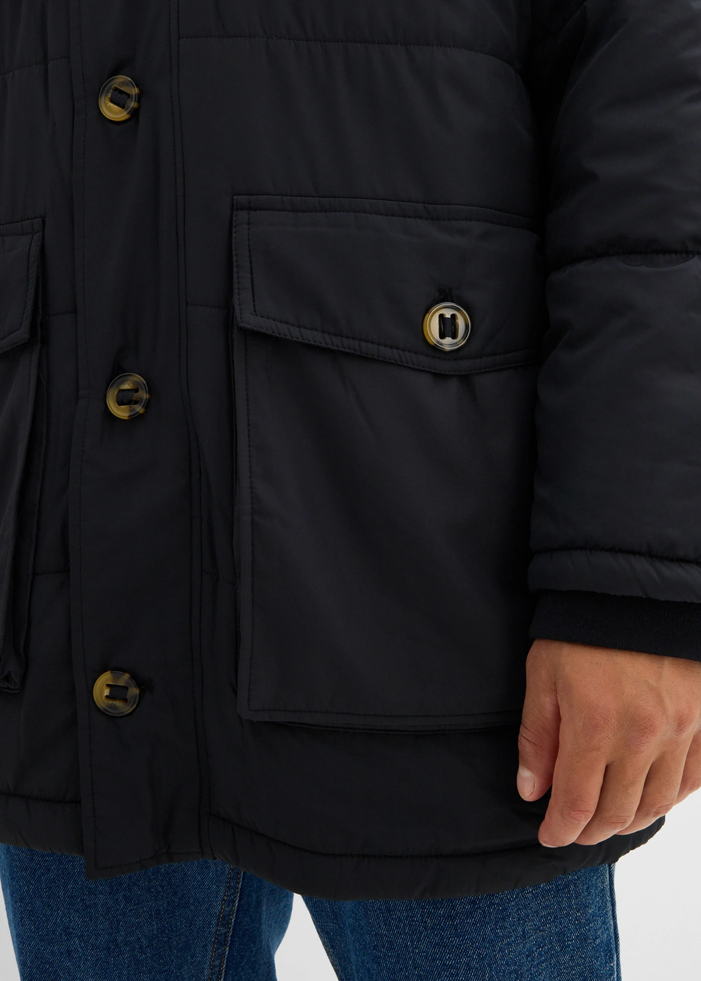 Parka rembourrée avec poches plaquées • noir • Boutique bonprix