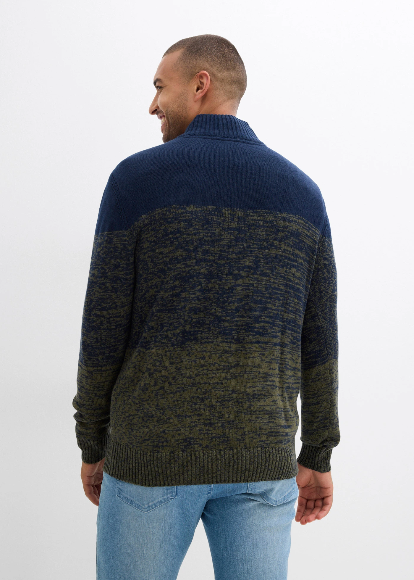 Pull camionneur doux en grosse maille • bleu foncé-olive foncé chiné • Boutique bonprix