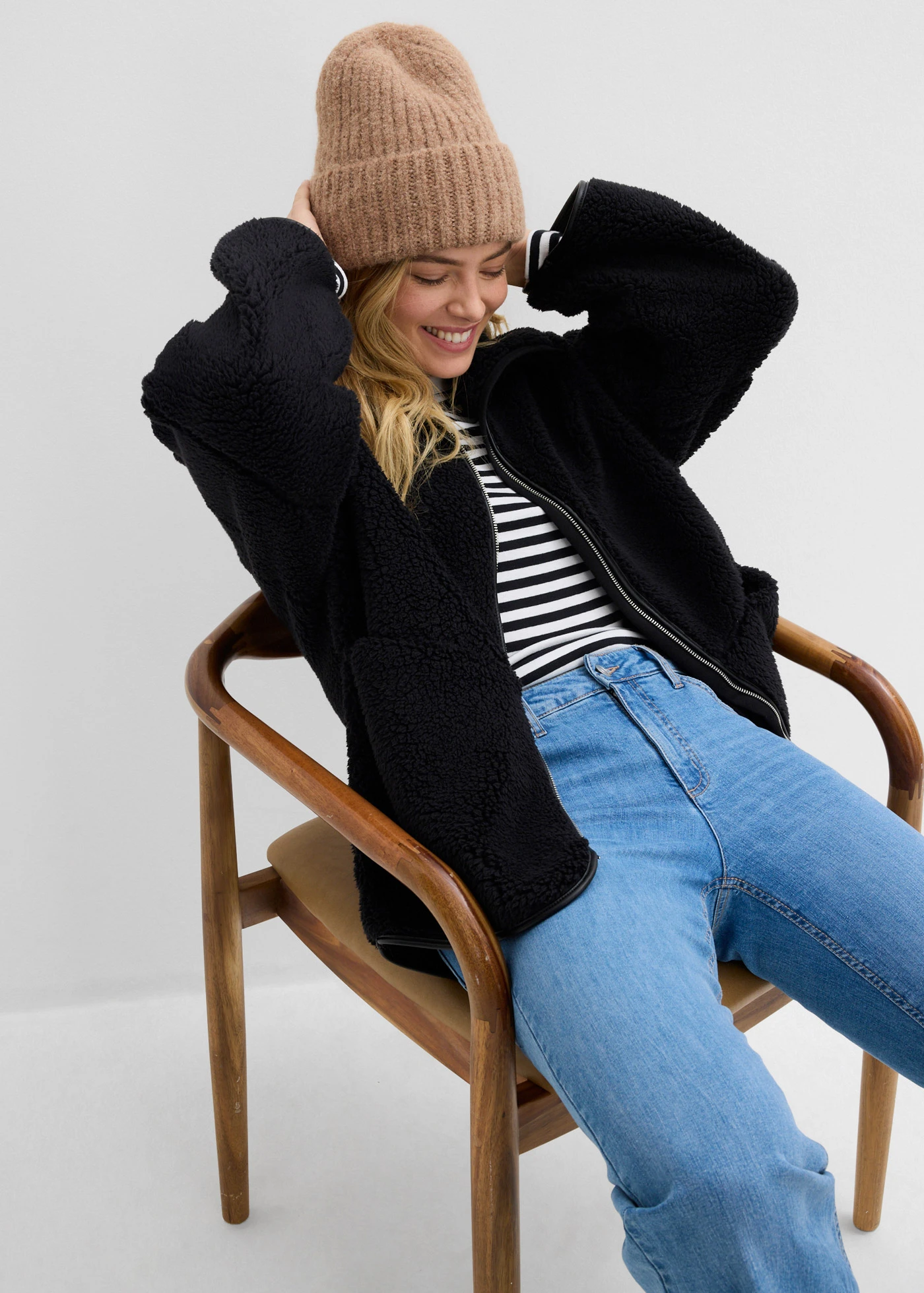 Jachetă oversized din fleece teddy • negru • magazin bonprix