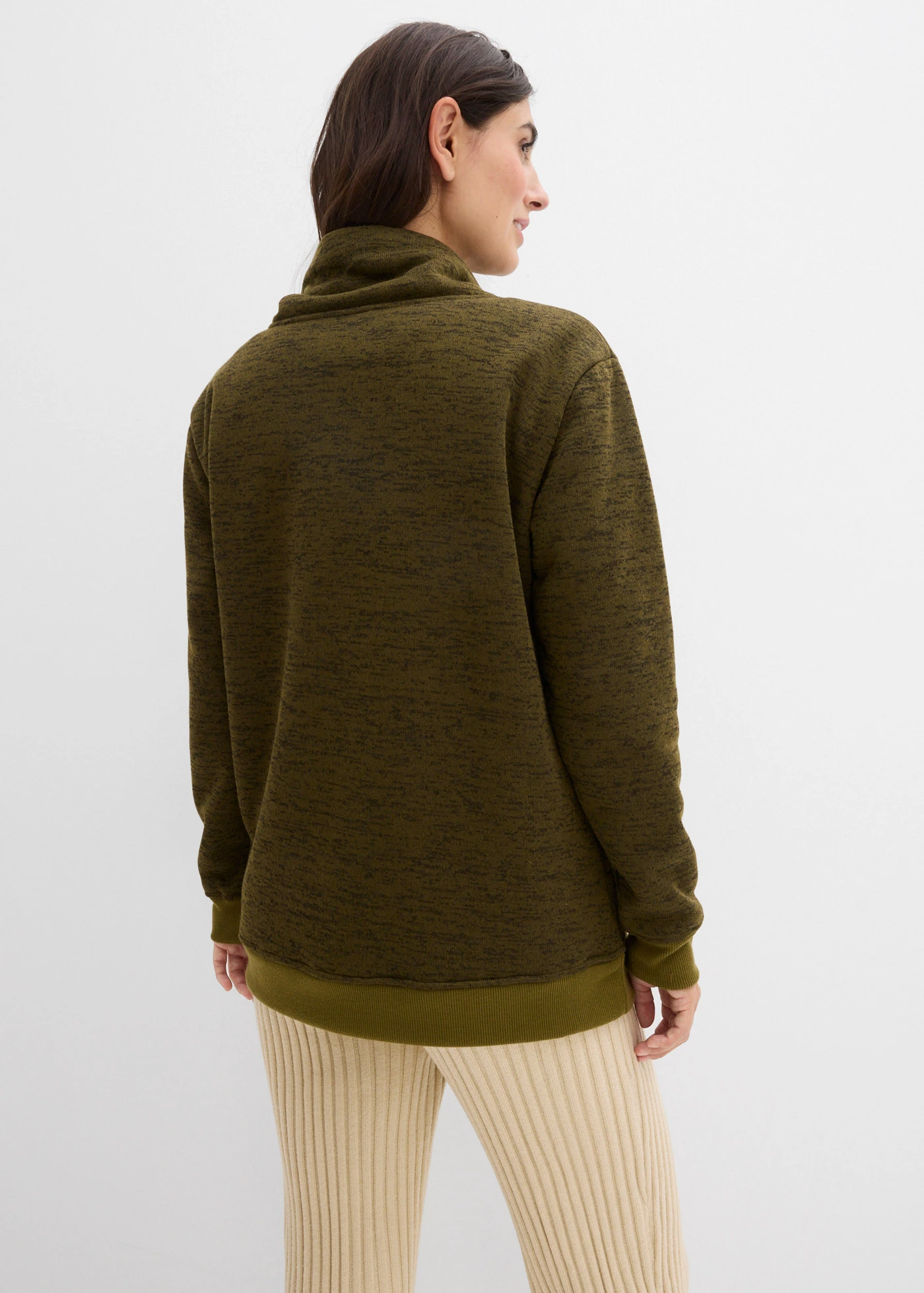 Lange, knuffelzachte sweater • olijfgroen gemêleerd • bonprix online shop