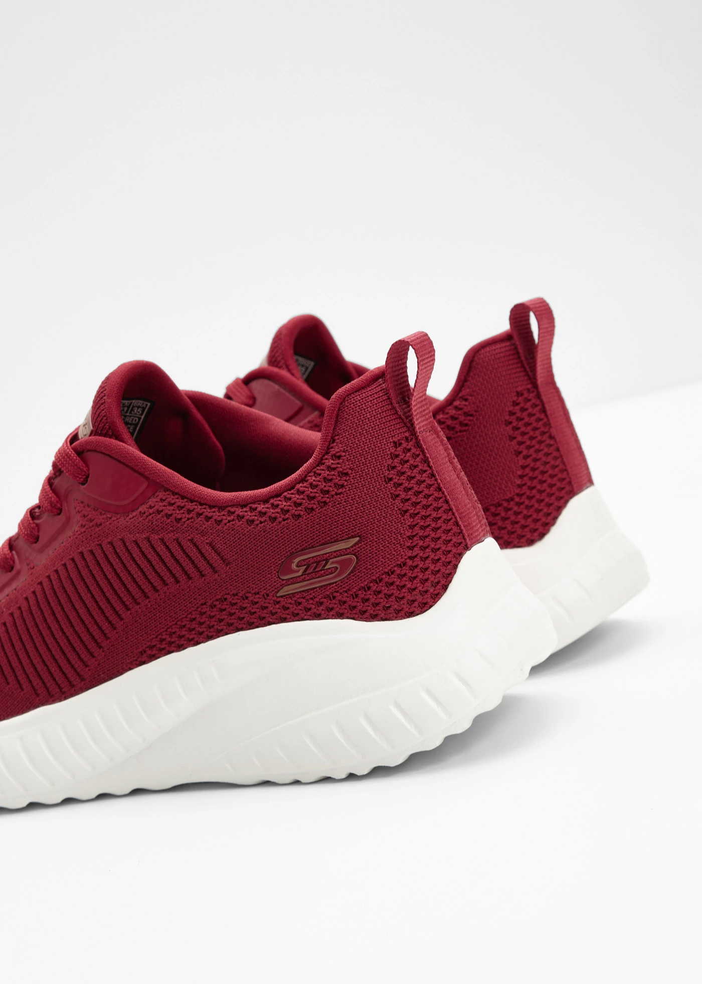 Sneakers Skechers à mémoire de forme • rouge • Boutique bonprix