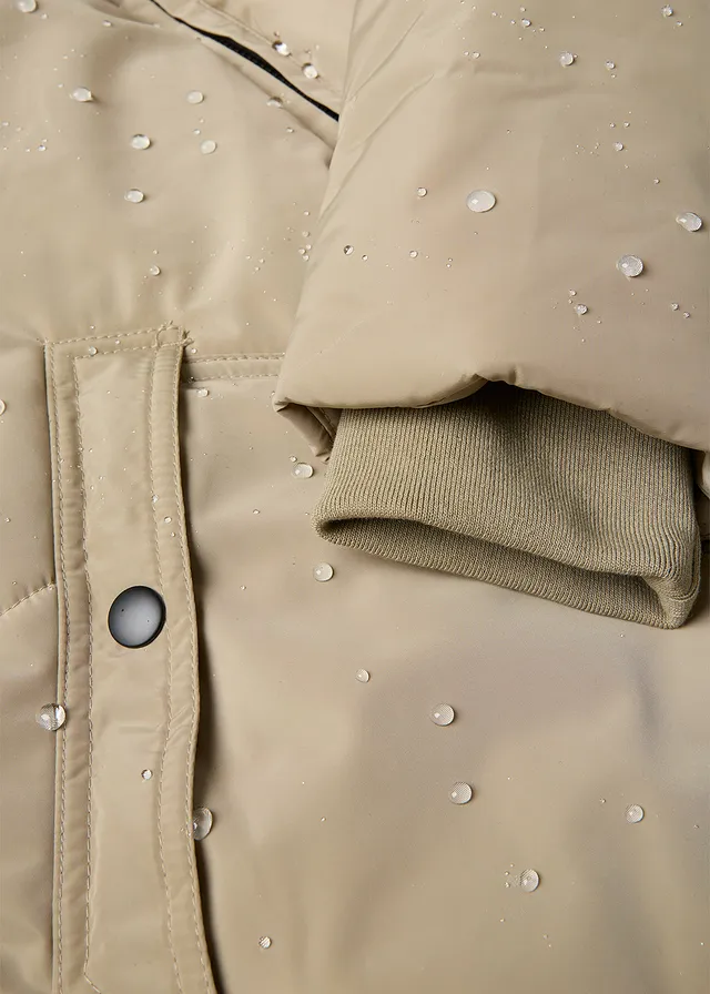 Prešívaný kabát, odpudzujúci vodu • new khaki • obchod bonprix