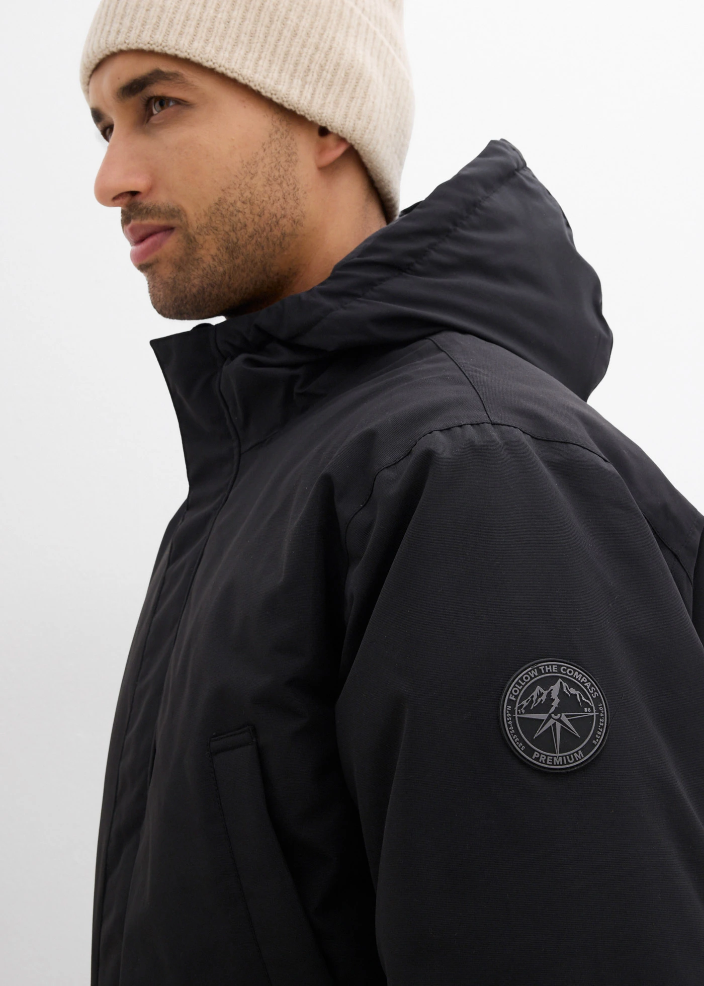 Parka d’hiver imperméable avec duvet véritable • noir • Boutique bonprix