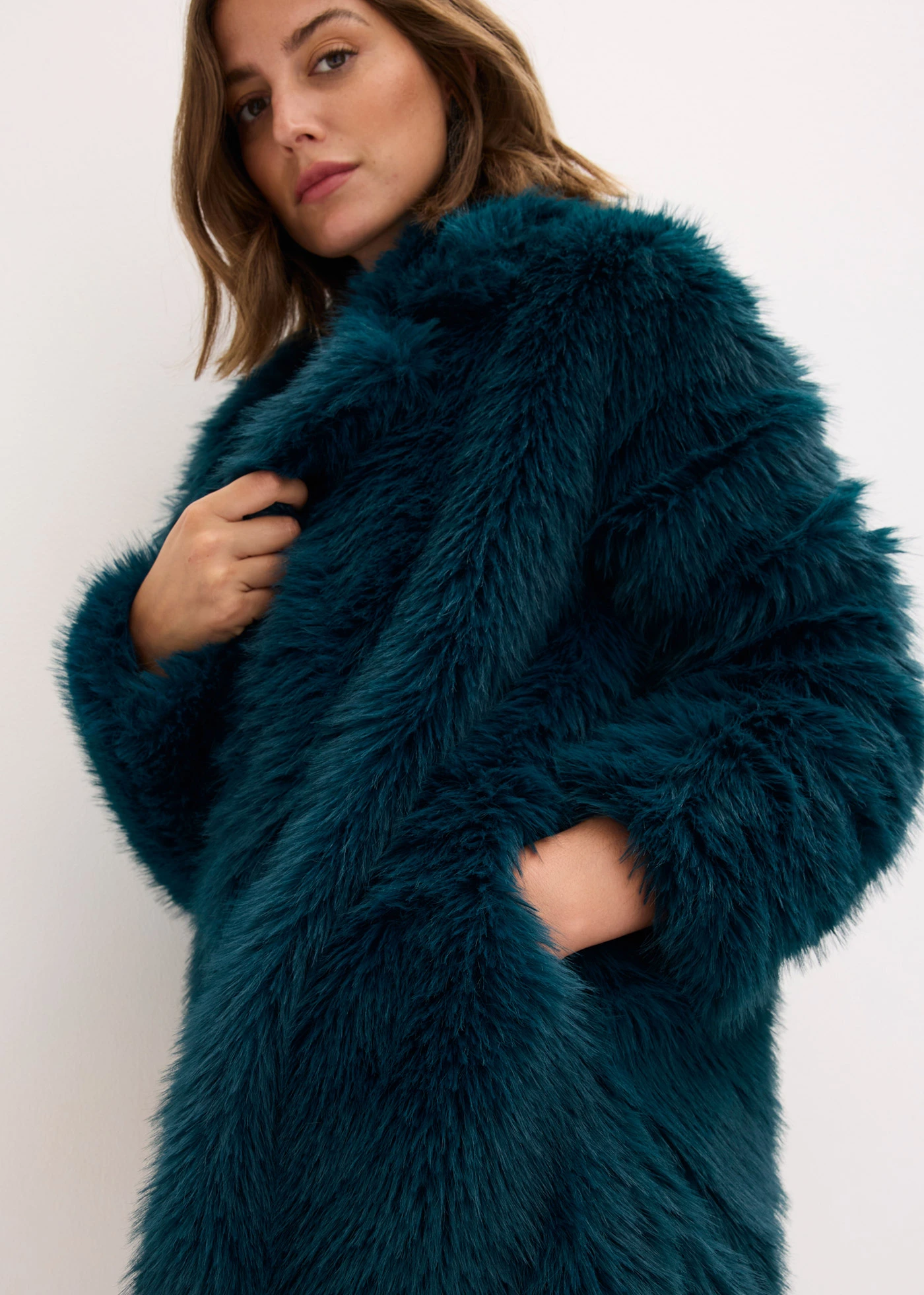 Bunda z umělé kožešiny • mlžná mátová • bonprix obchod