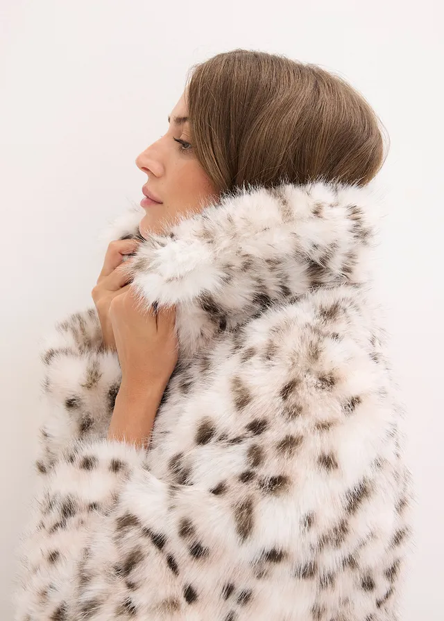 Veste en peluche • crème animalier • product-page.page-title-suffix