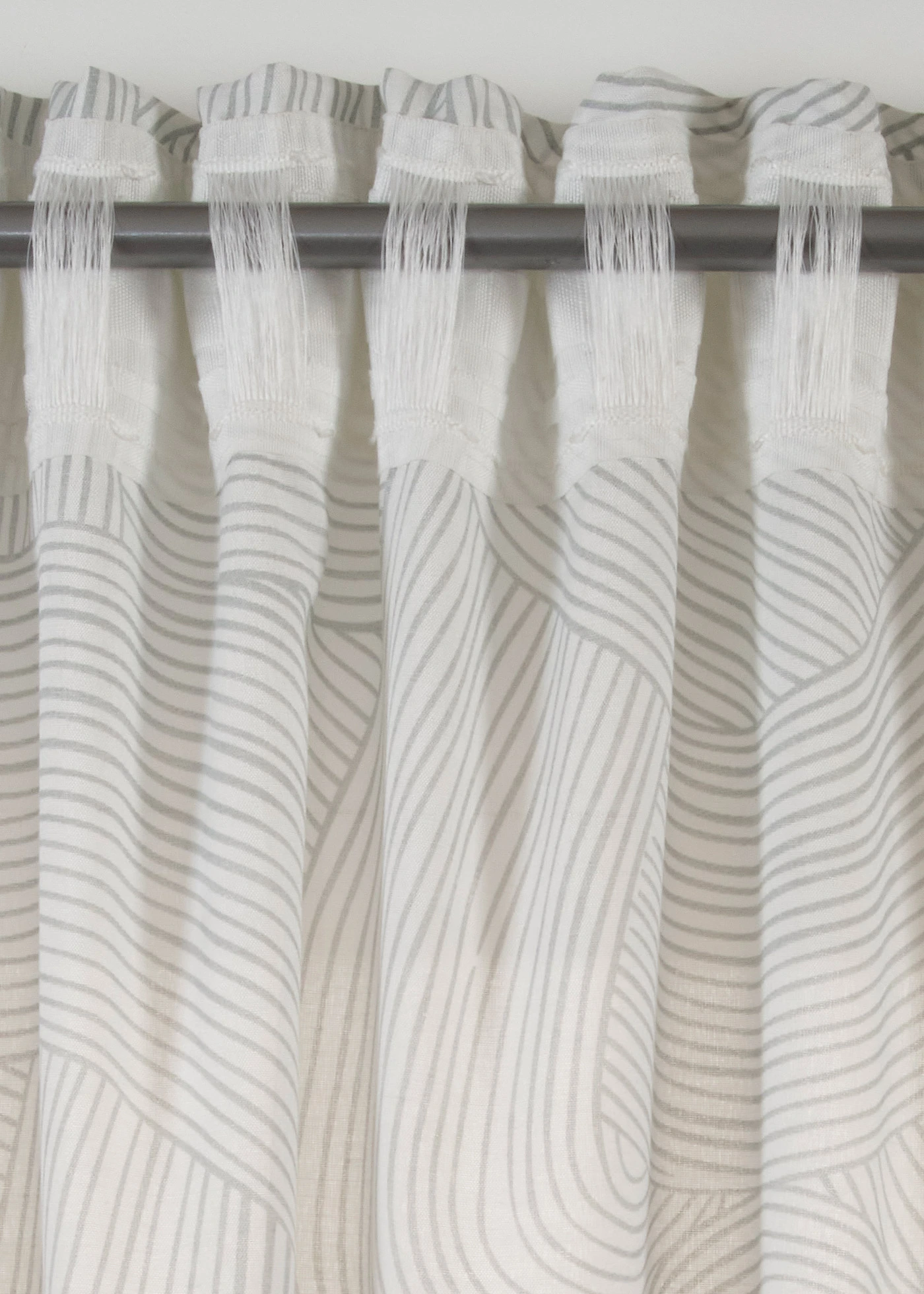 Gordijn van duurzaam materiaal (1 stuk) • wit-grijs • bonprix online shop