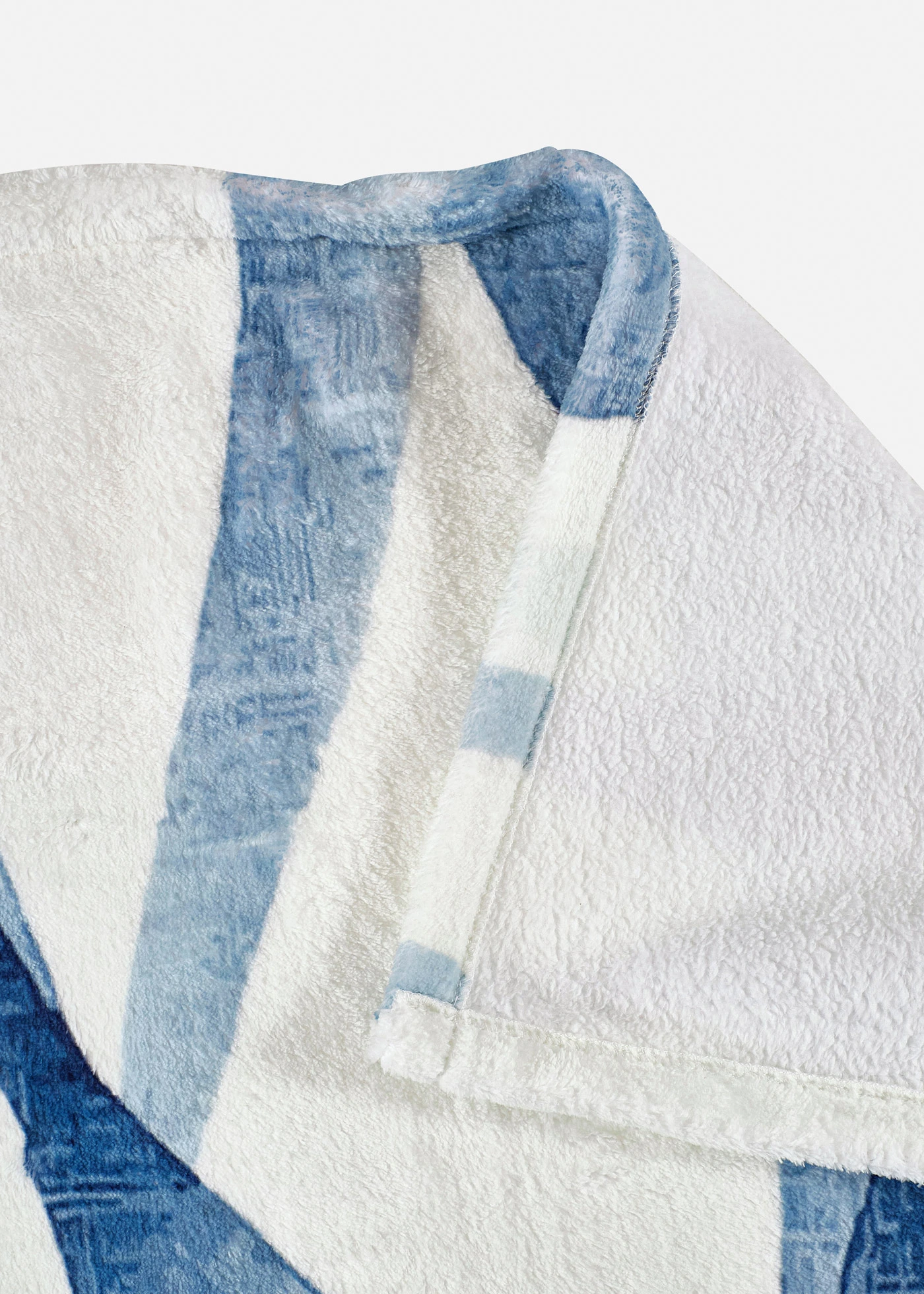 Serviette de plage à imprimé numérique • bleu • Boutique bonprix