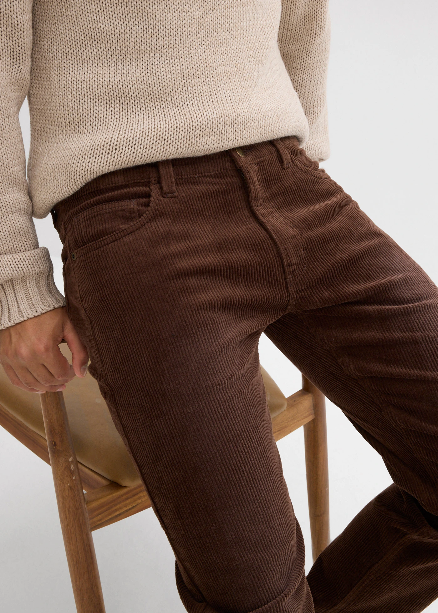 Manšestrové strečové kalhoty Regular Fit Straight, sepraný vzhled • hnědá-tmavě hnědá • bonprix obchod