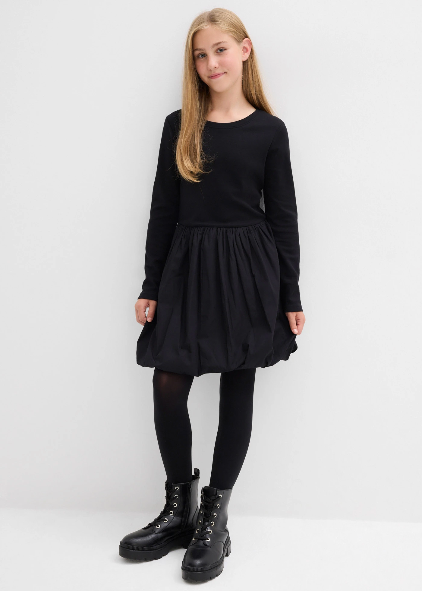 Mini šaty z čistej bio bavlny • čierna • obchod bonprix