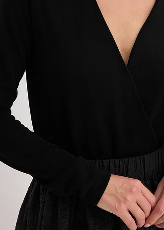 Body en viscose mélangée au tombé fluide • noir • Boutique bonprix