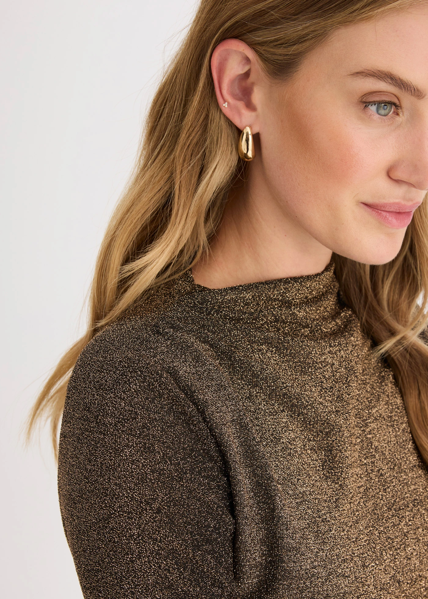 Robe en jersey • noir/doré • Boutique bonprix