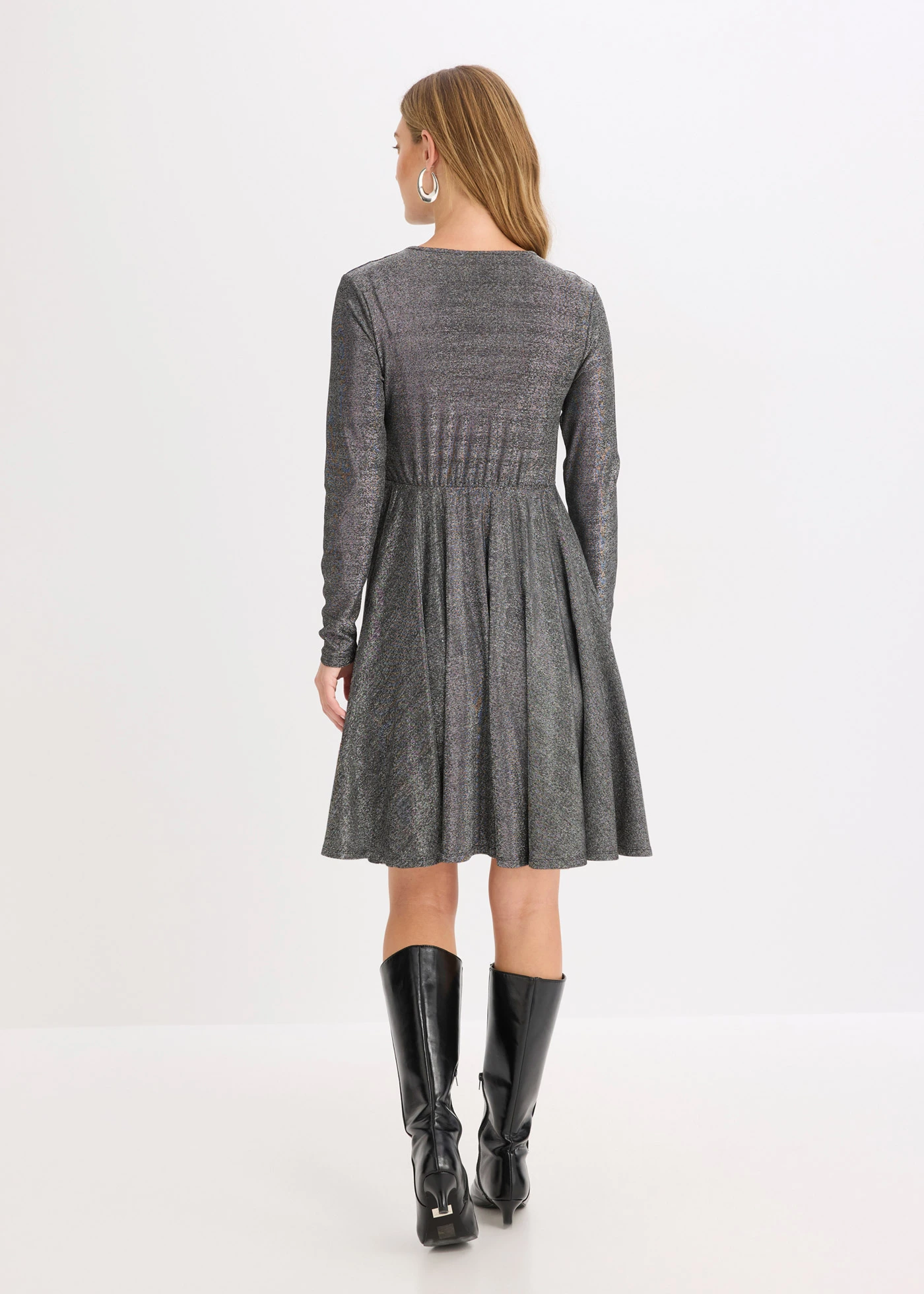 Robe en jersey • argenté • Boutique bonprix