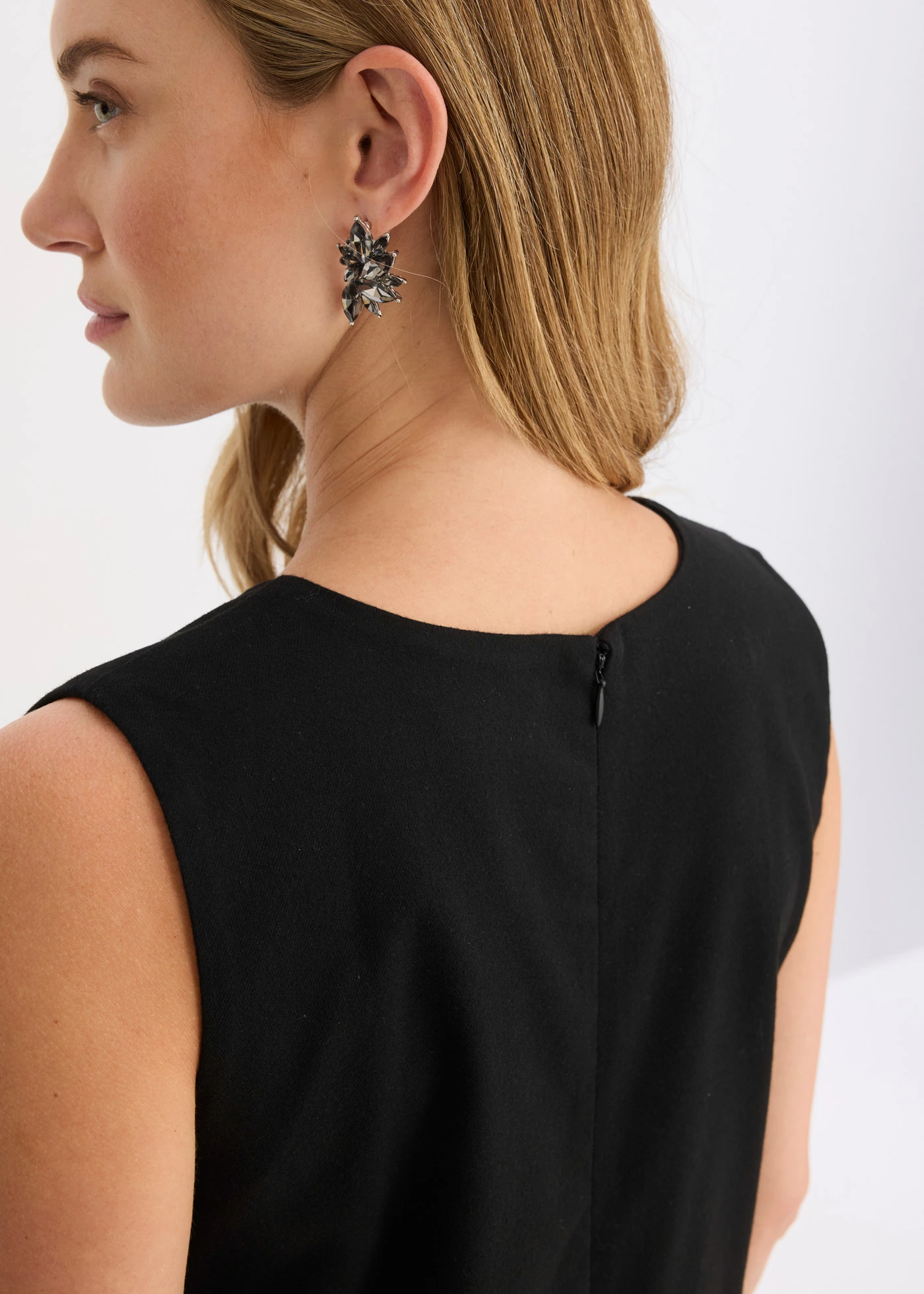 Rochie etui • negru • magazin bonprix