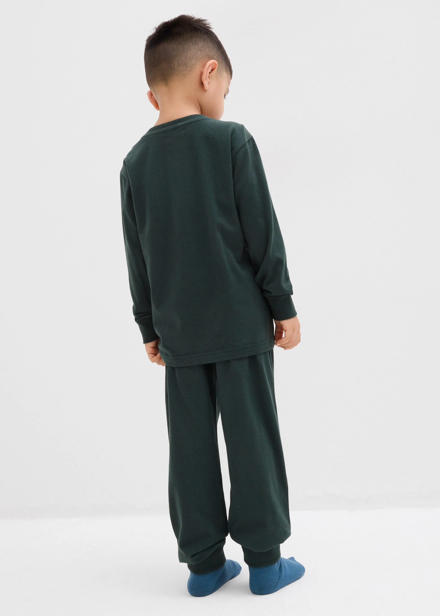 Pyjama van zacht katoen met glow-in-the-dark print (2-dlg. set) • dennengroen met print • bonprix online shop