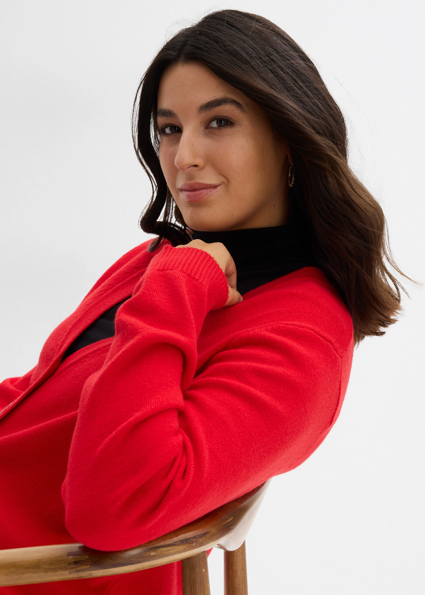 Dlouhý pletený kabátek z měkké viskózové směsi • lávově červená plus size • bonprix obchod