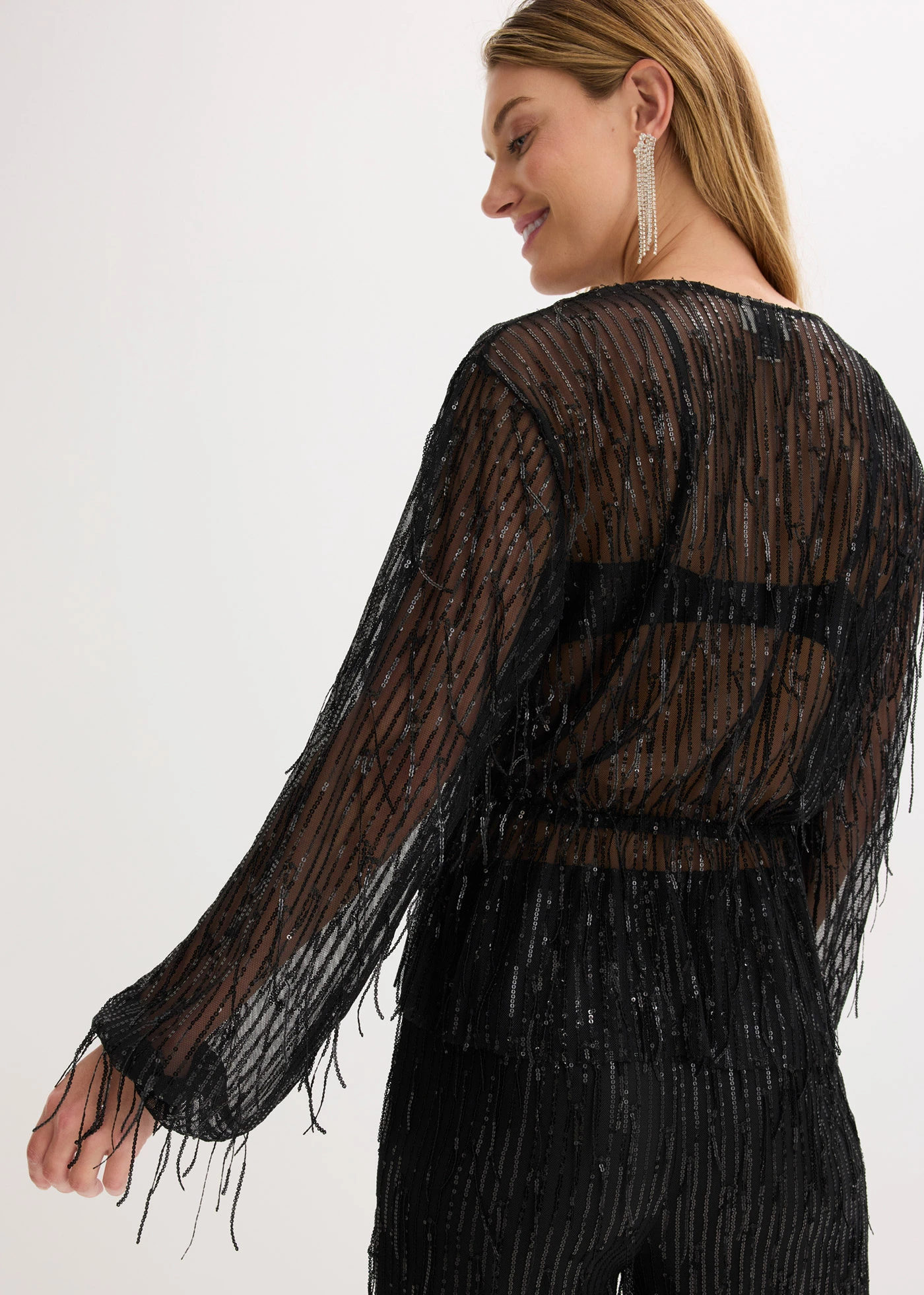 Blouse à sequins et franges • noir • Boutique bonprix