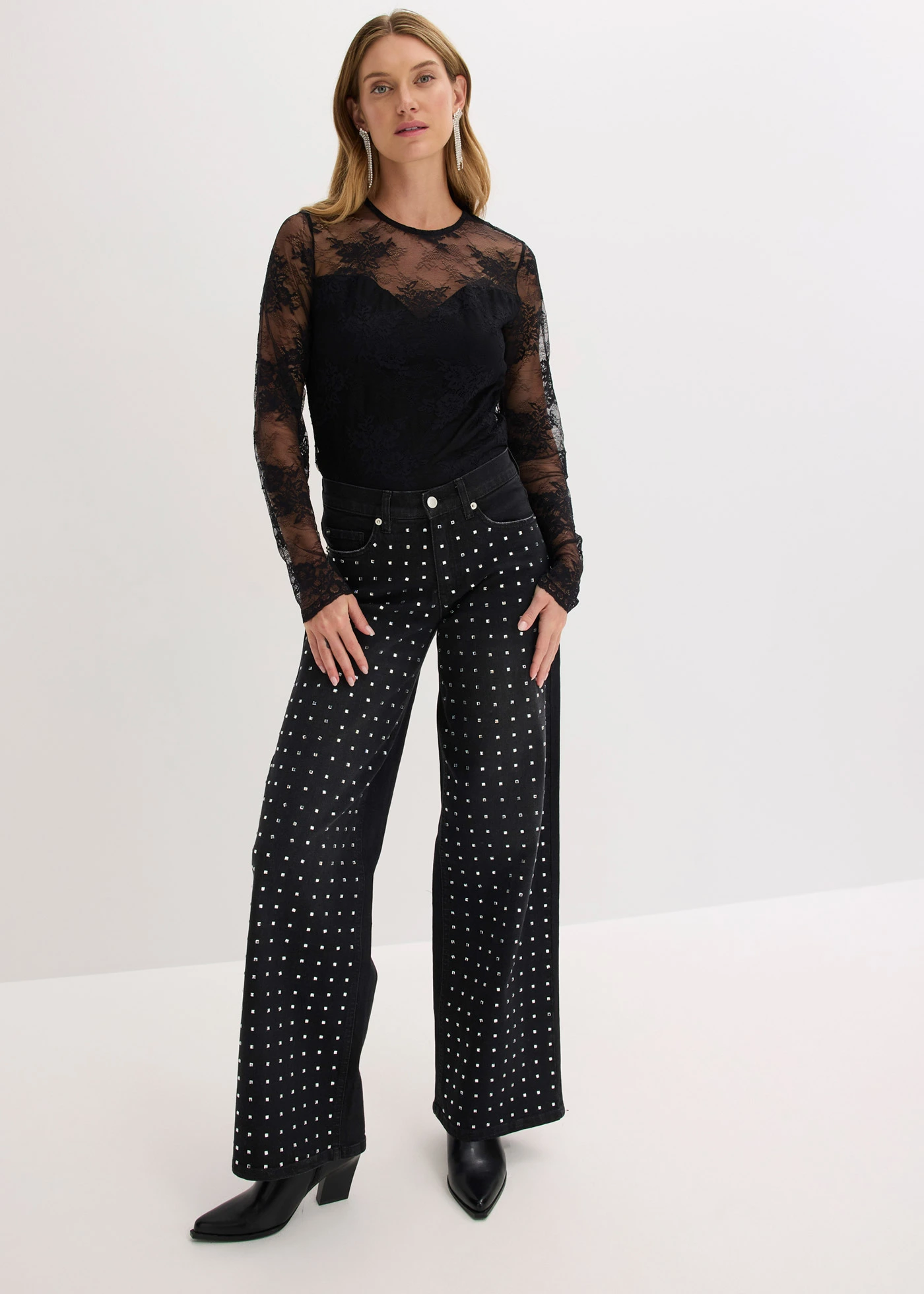 Longsleeve van prachtig kant • zwart • bonprix online shop