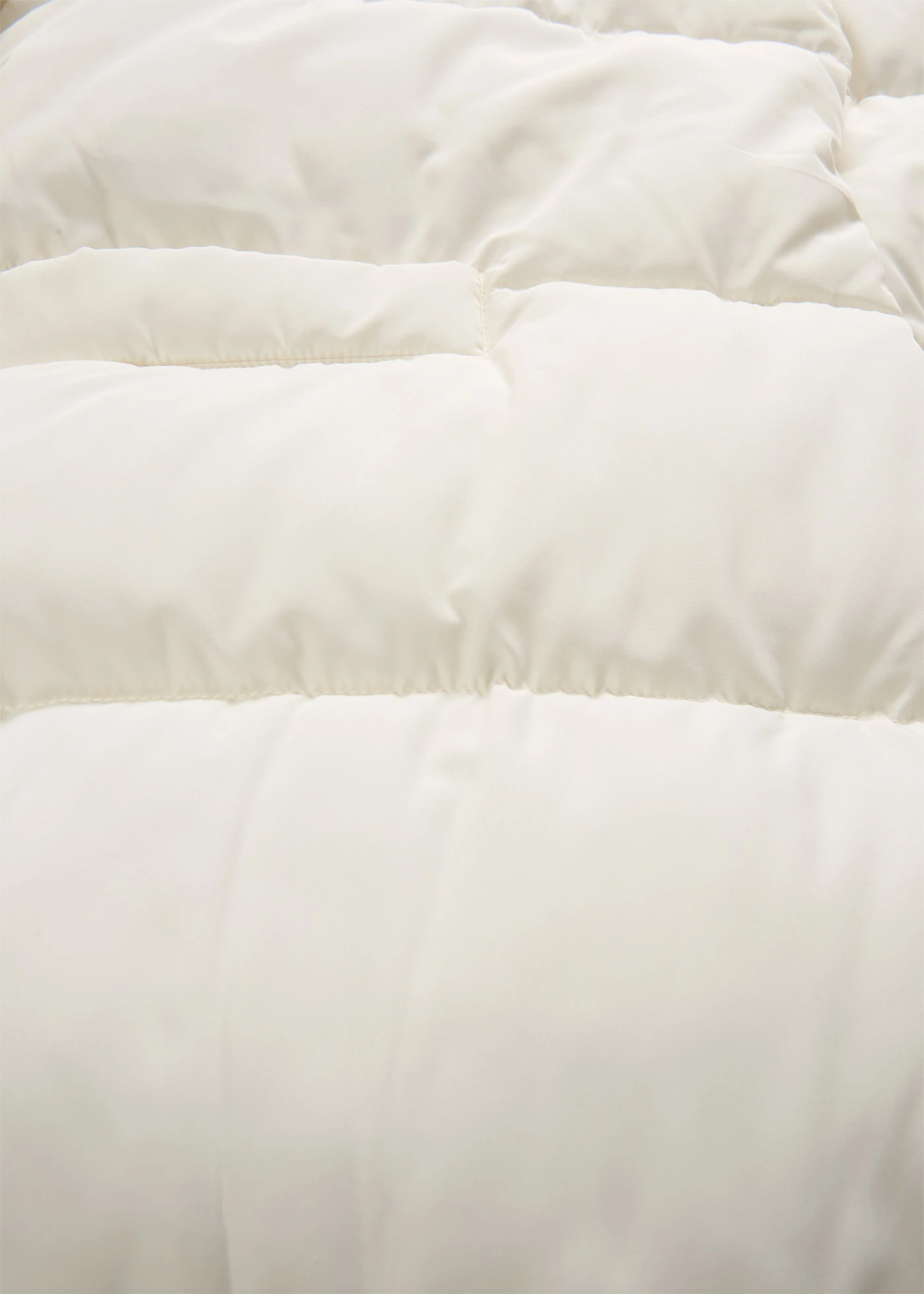 Doudoune longue et oversize • blanc nacré • Boutique bonprix