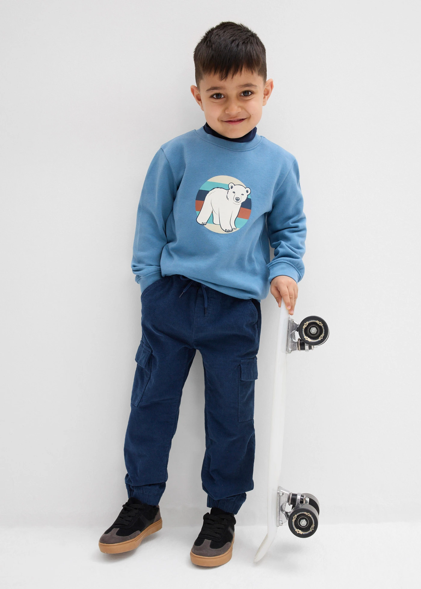 Thermo Regular Fit cargo belebújós nadrág kordból, dzsörzé béléssel • mélykék • bonprix áruház