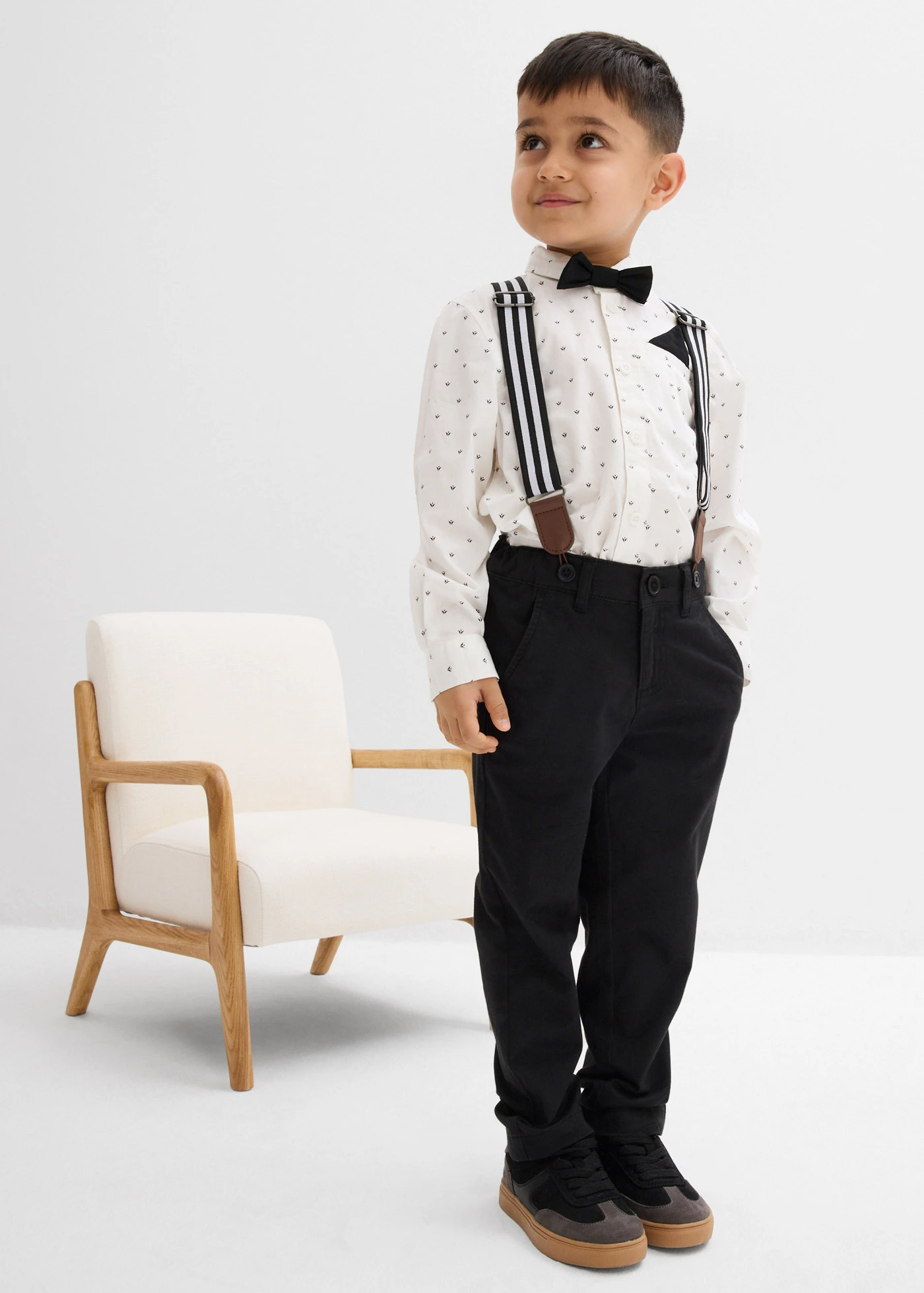 Cămașă cu mâneci lungi, pantaloni stretch, bretele și papion (set/4 piese) • ecru/negru • magazin bonprix