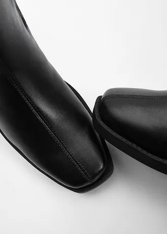 Laarzen met hoge schacht • zwart • bonprix online shop