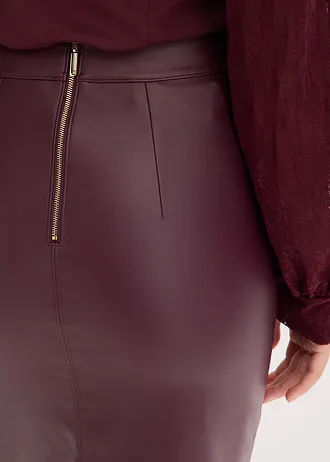 Knie-lange imitatiesuède rok met nauwsluitende pasvorm • wijnrood • bonprix online shop