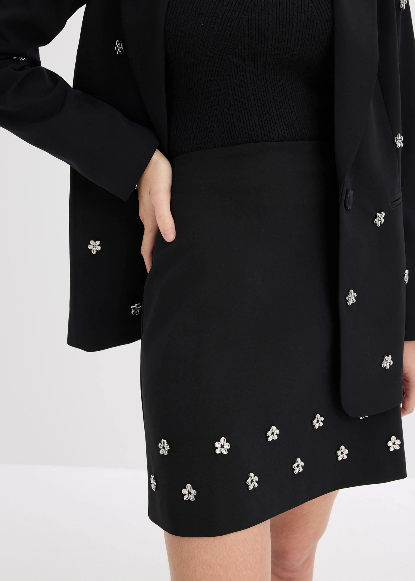 Fustă mini din bumbac • negru • magazin bonprix